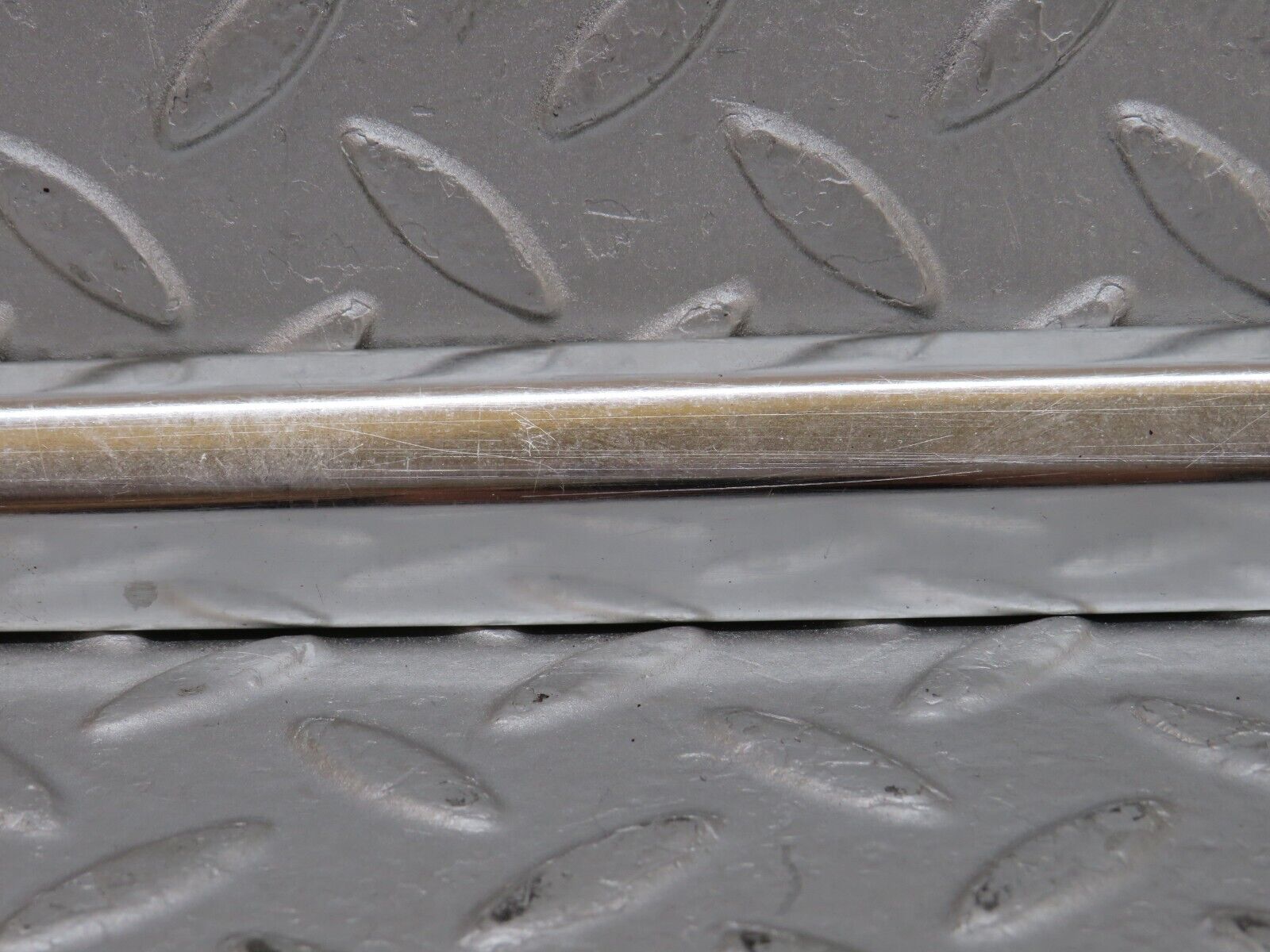 36293 Mercedes-Benz W126 420SE Rear Right Door Chrome Moulding Trim