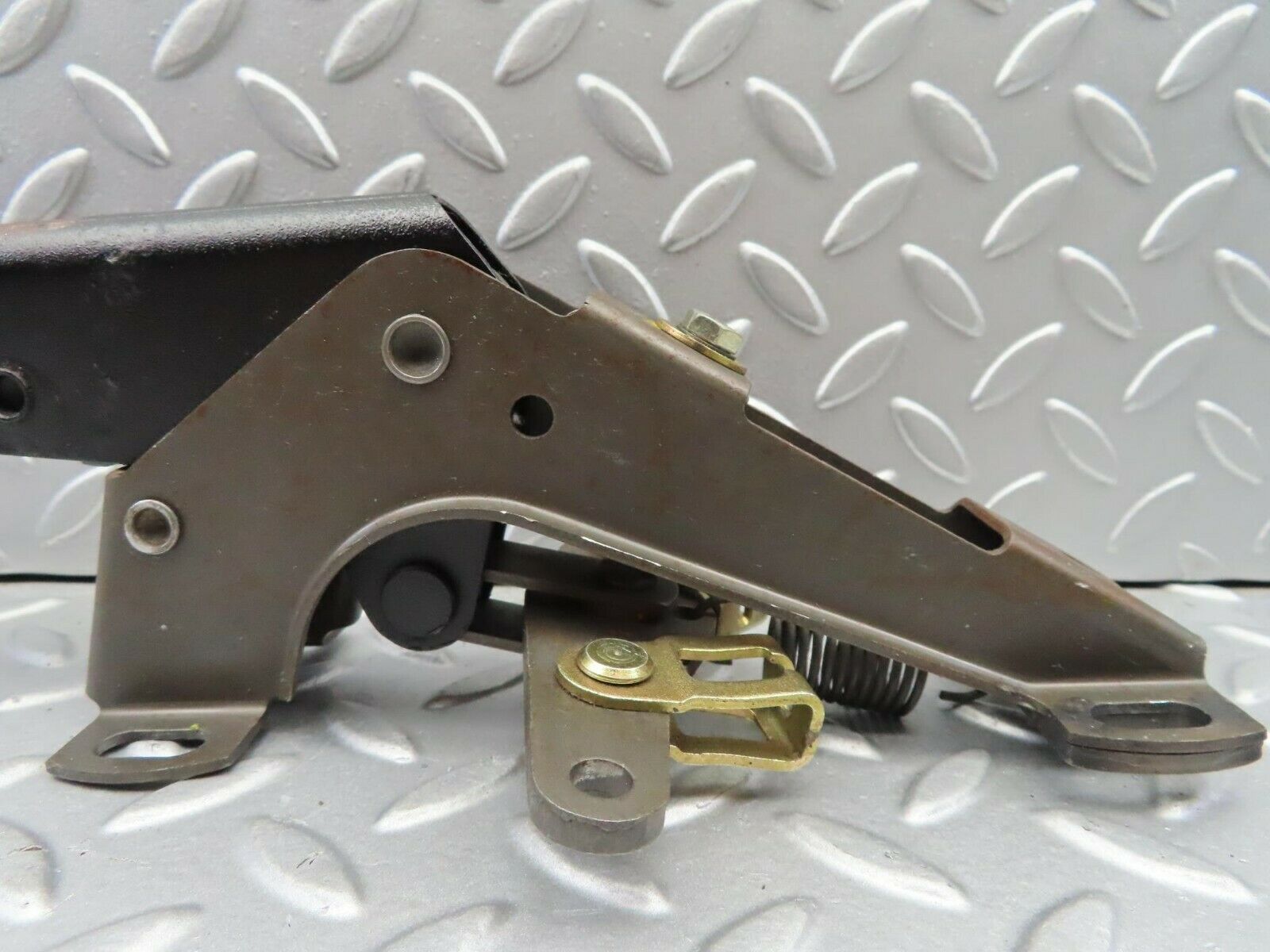 6948 Mercedes-Benz C107 350SLC Coupe Handbrake Handle Lever