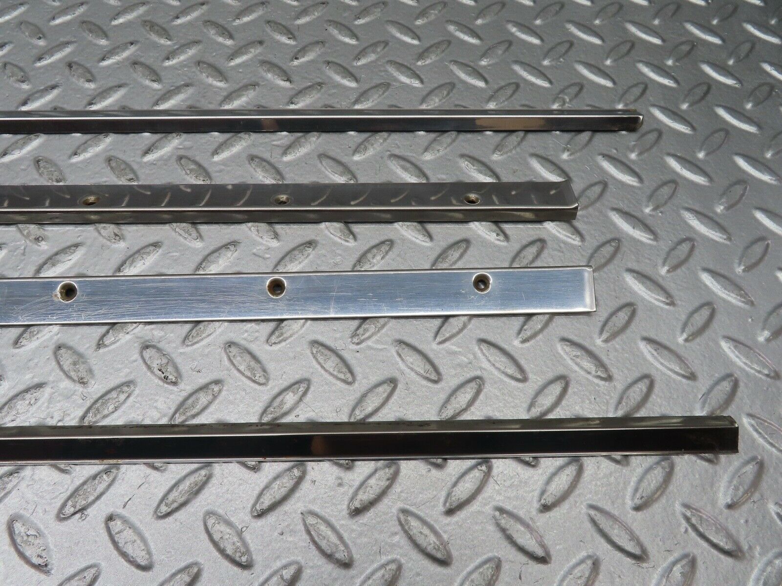 20363 Mercedes-Benz W114 280CE Coupe Sunroof Chrome Trim Set
