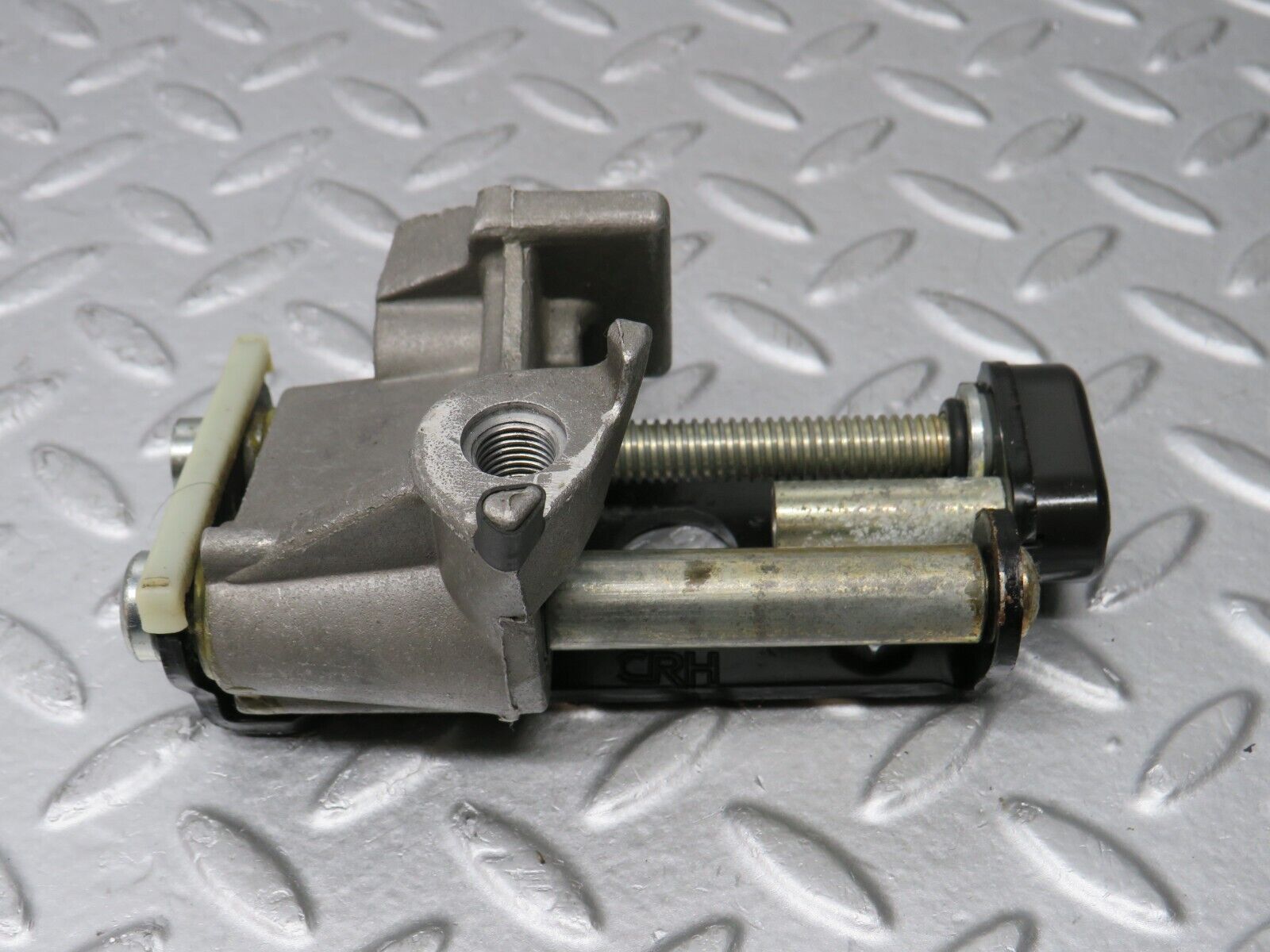 36855 Mercedes-Benz R129 300SL-24 Front Left Seat Adjustment Guide