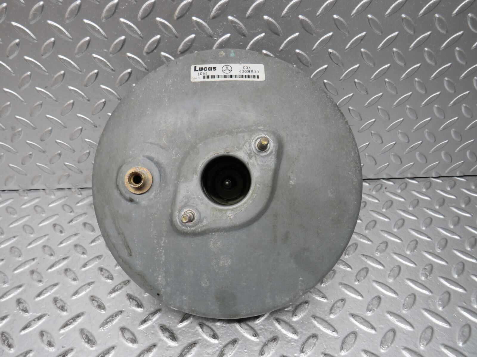 28951 Mercedes-Benz C124 320CE Coupe Brake Booster Lucas 0034308630