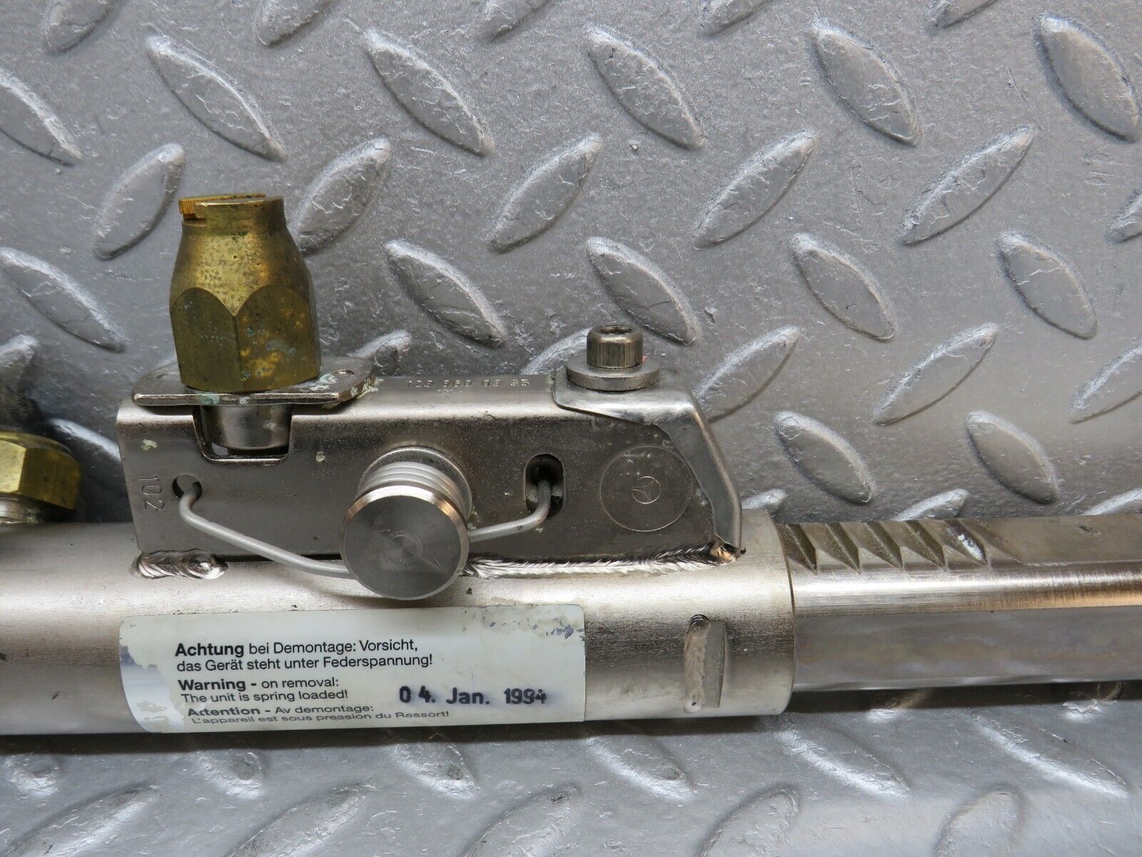 38500 Mercedes-Benz R129 280SL Coupe Roll Bar Hydraulic Cylinder Left 1298600335