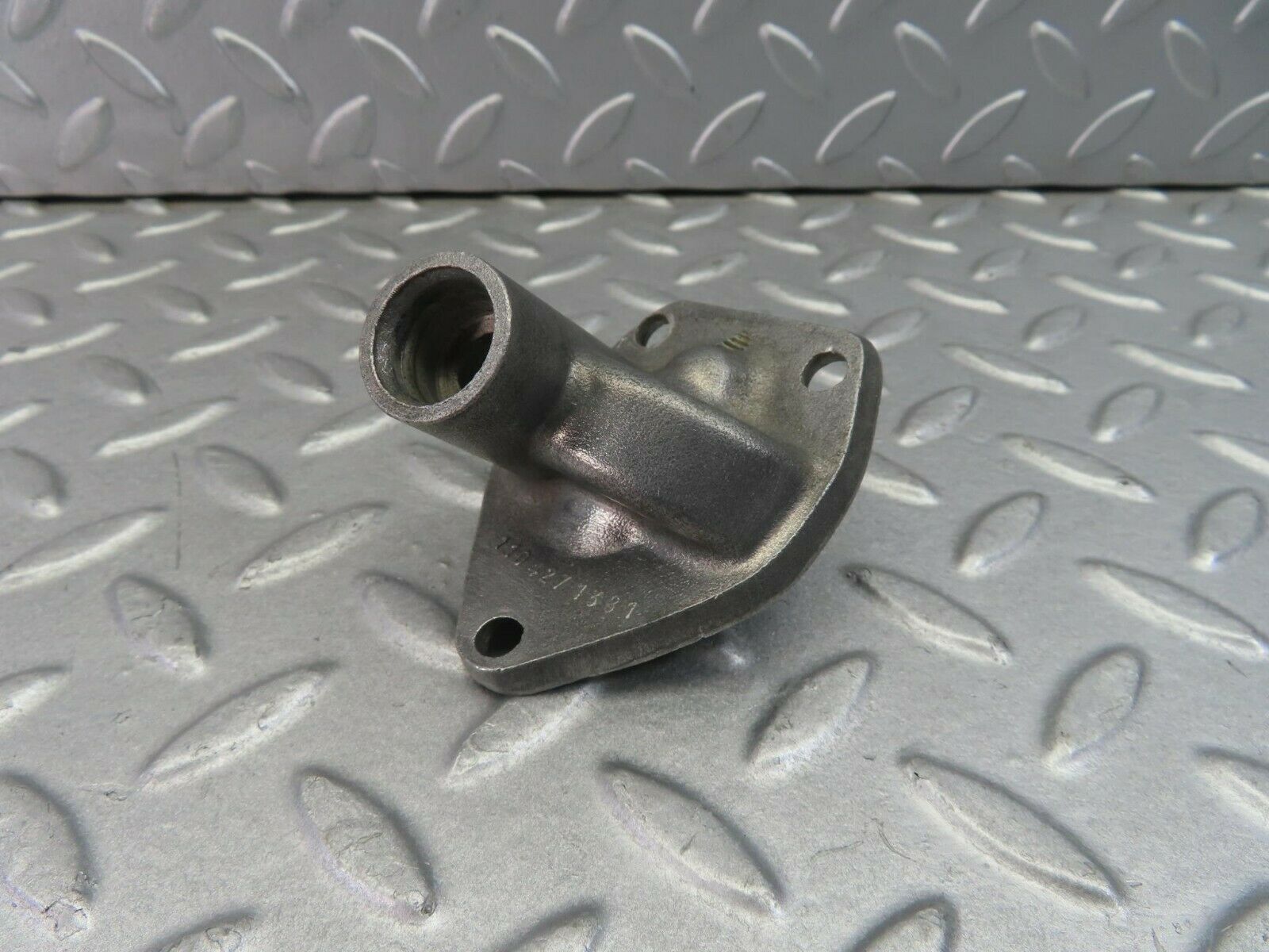 8496 Mercedes-Benz W110 Handbrake Cable Regulator 1104271381