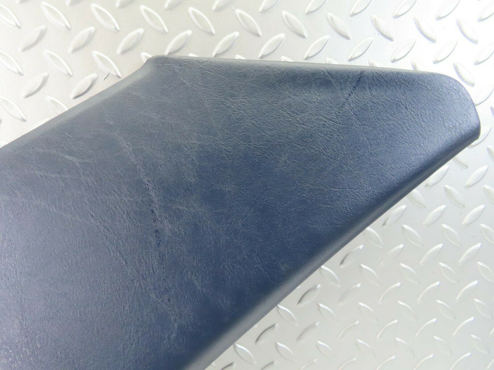 10322 Mercedes-Benz W201 190E C Pillar Cover Trim Left 2016950144