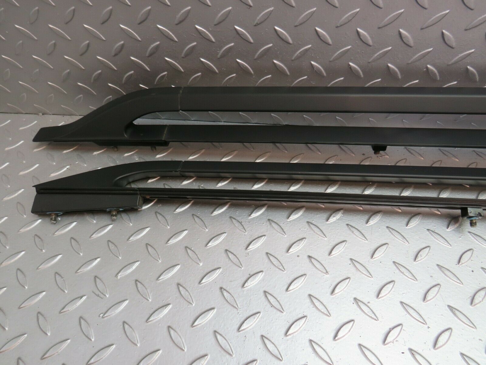 24450 Mercedes-Benz S124 220TE Wagon Roof Rack Rails Pair