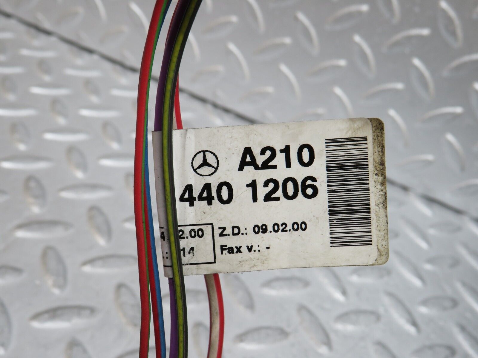 34990 Mercedes-Benz W210 320E Engine Wire Wiring Harness 2104401206