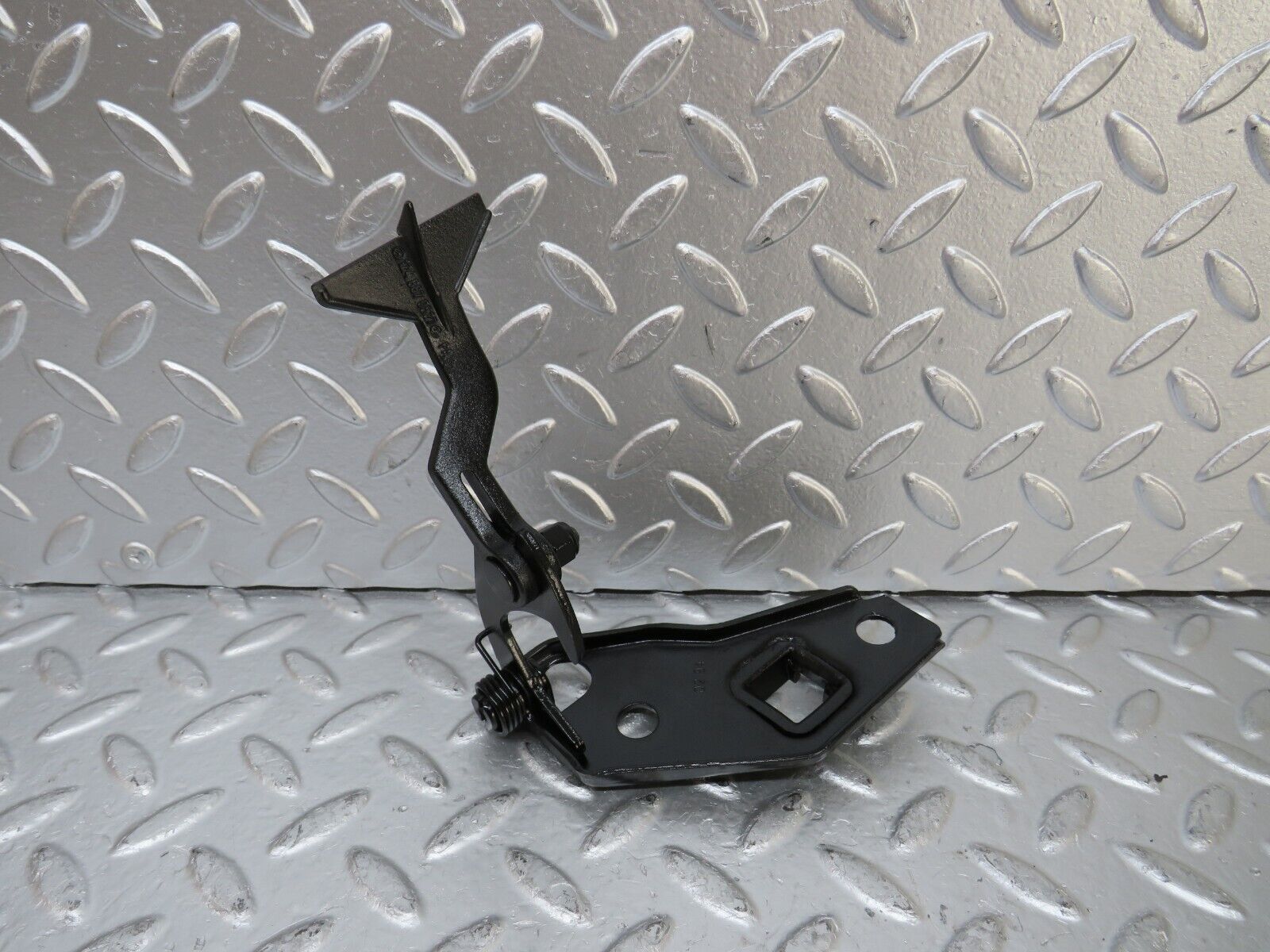 25776 Mercedes-Benz W124 280E Bonnet Release Latch 1248800360