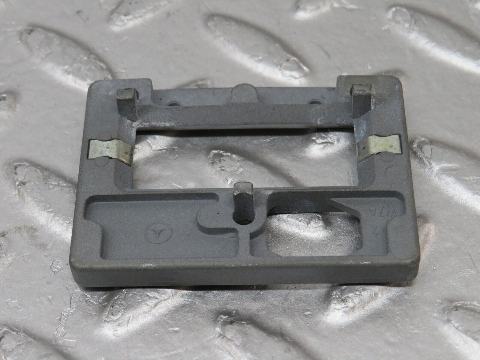 34771 Mercedes-Benz W210 320E Rear View Mirror Bracket
