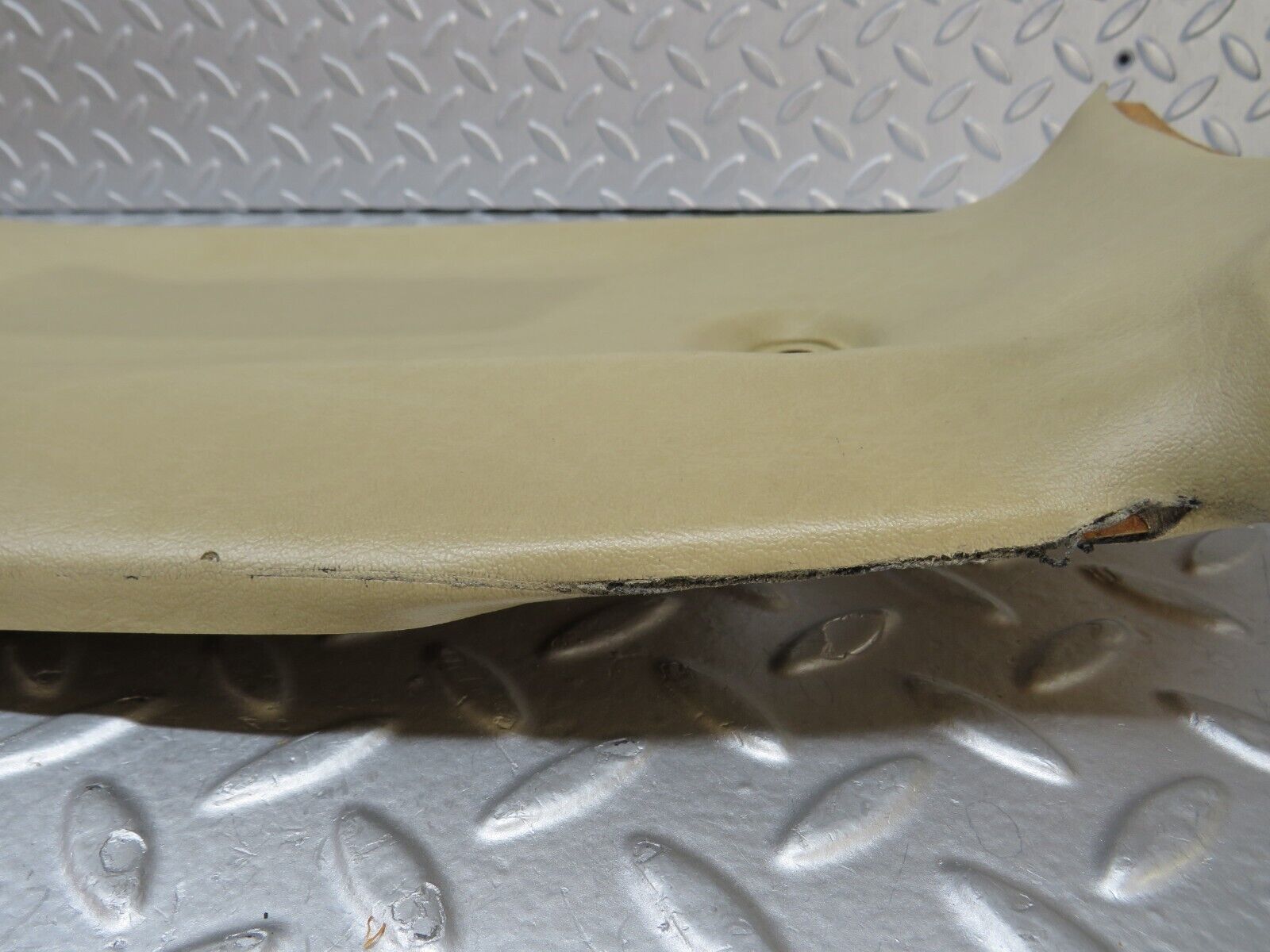 36478 Mercedes-Benz W201 190E 2.0L Headlining Roof Panel Front Beige 2016902625