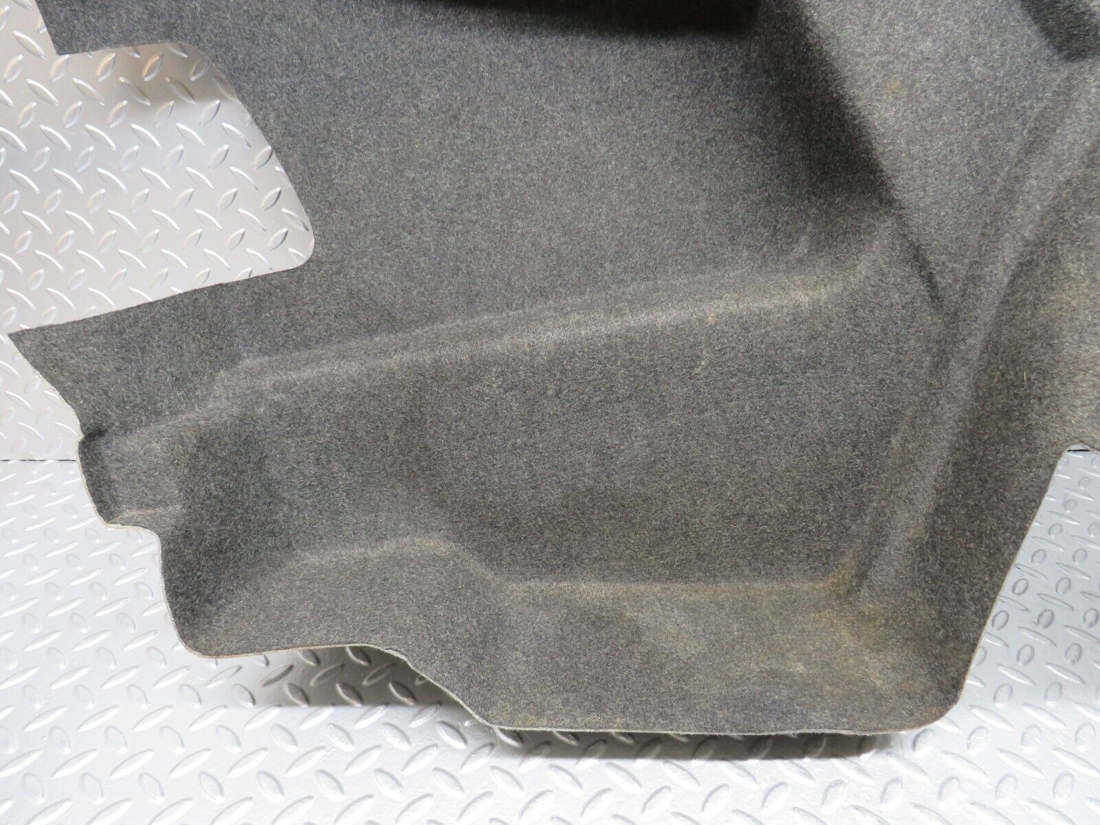 29229 Mercedes-Benz W124 230E Trunk Panel Cover Left 1246906325