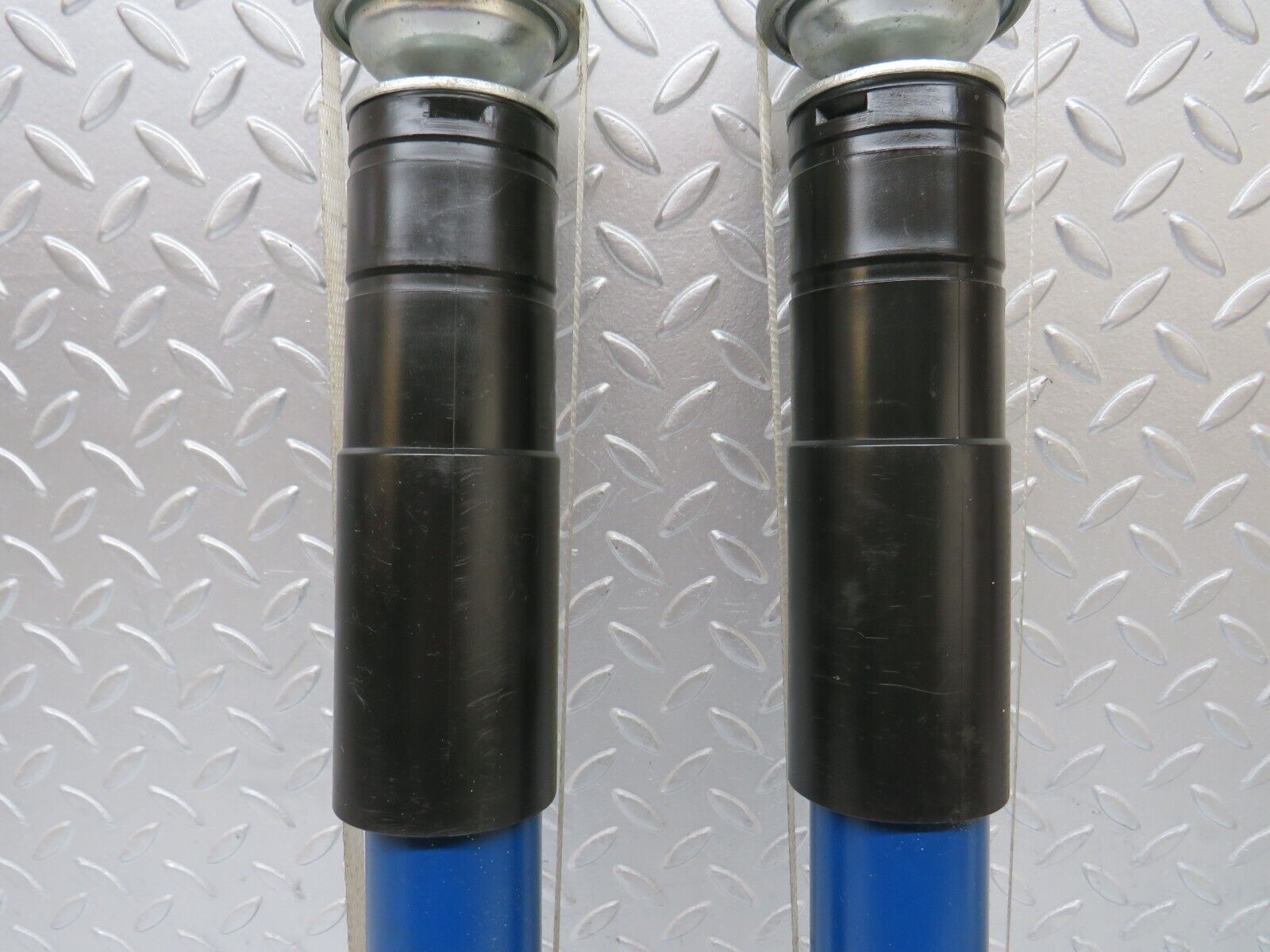 35335 Mercedes-Benz W140 Rear Shock Absorber Pair Meyle New 0267250003