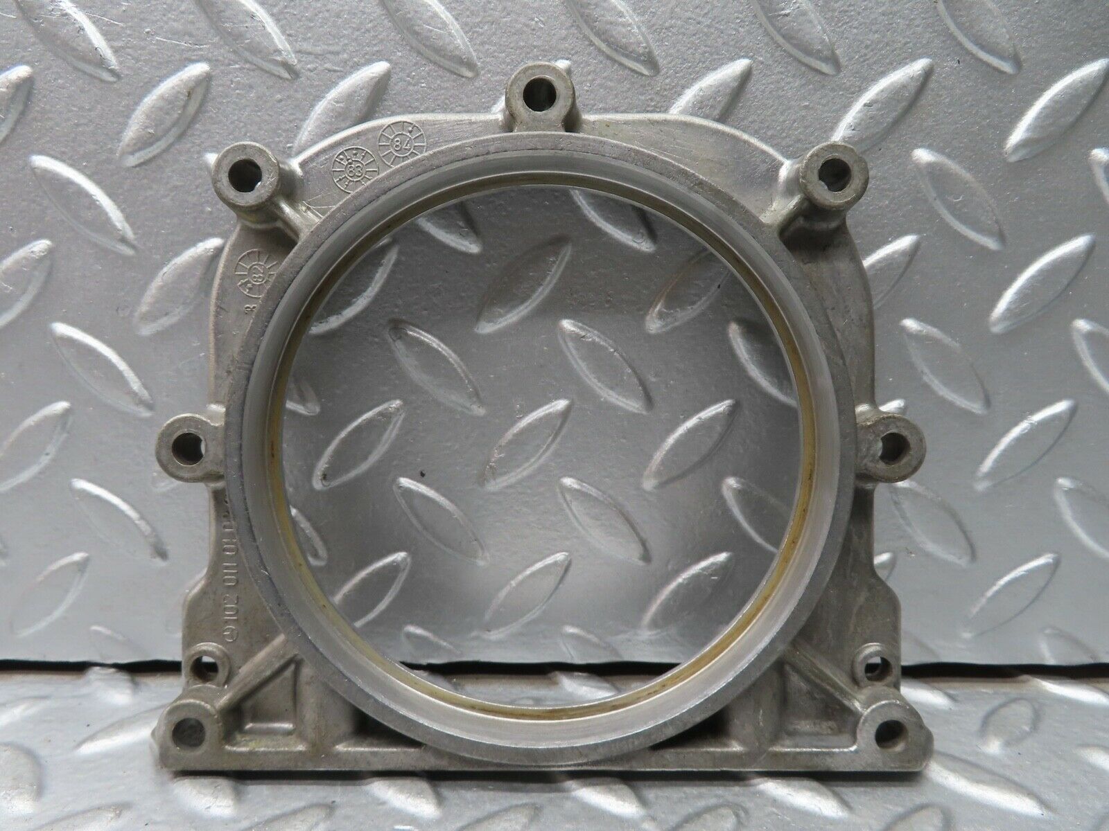 21294 Mercedes-Benz W123 230E Crankshaft Rear Sealing Cover 1020110108