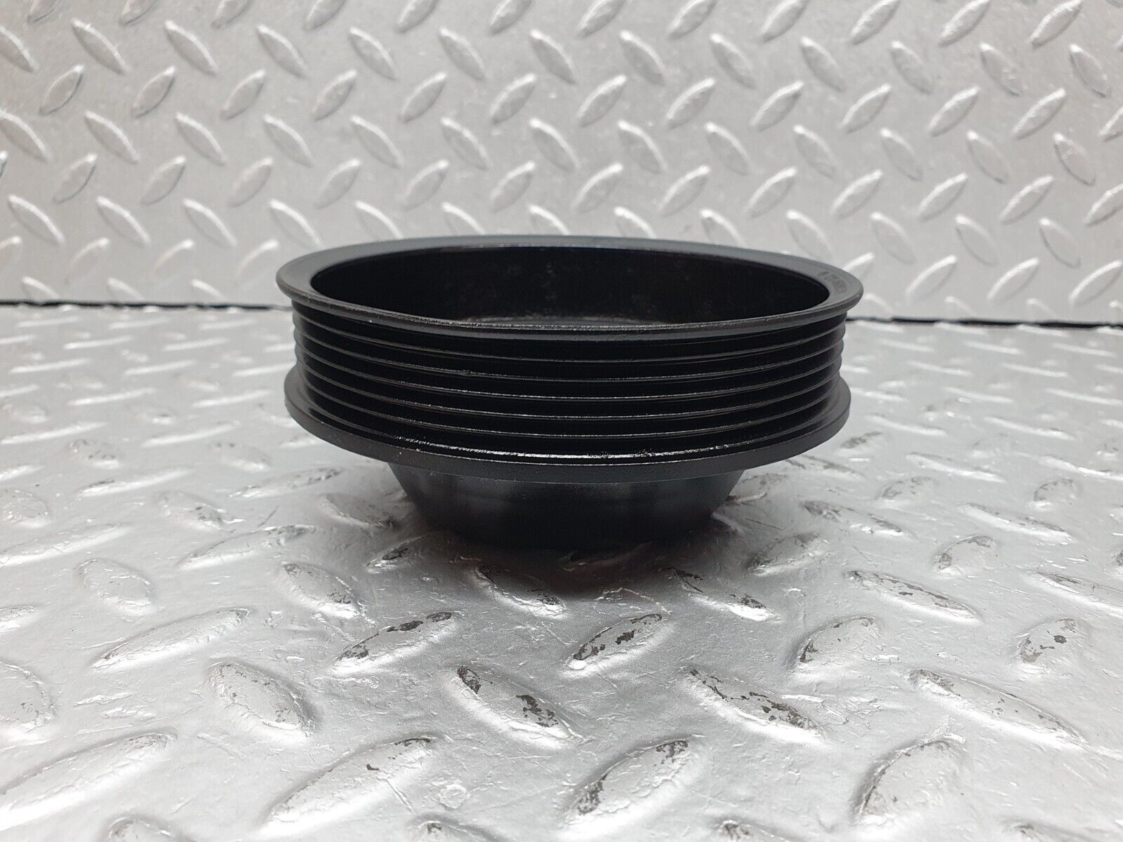 41171 Mercedes-Benz W126 300SE Water Pump Pulley 1264600379