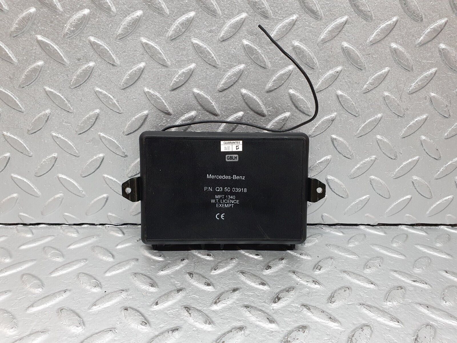 41086 Mercedes-Benz W126 300SE Infrared Alarm Control Module Unit Q35003918