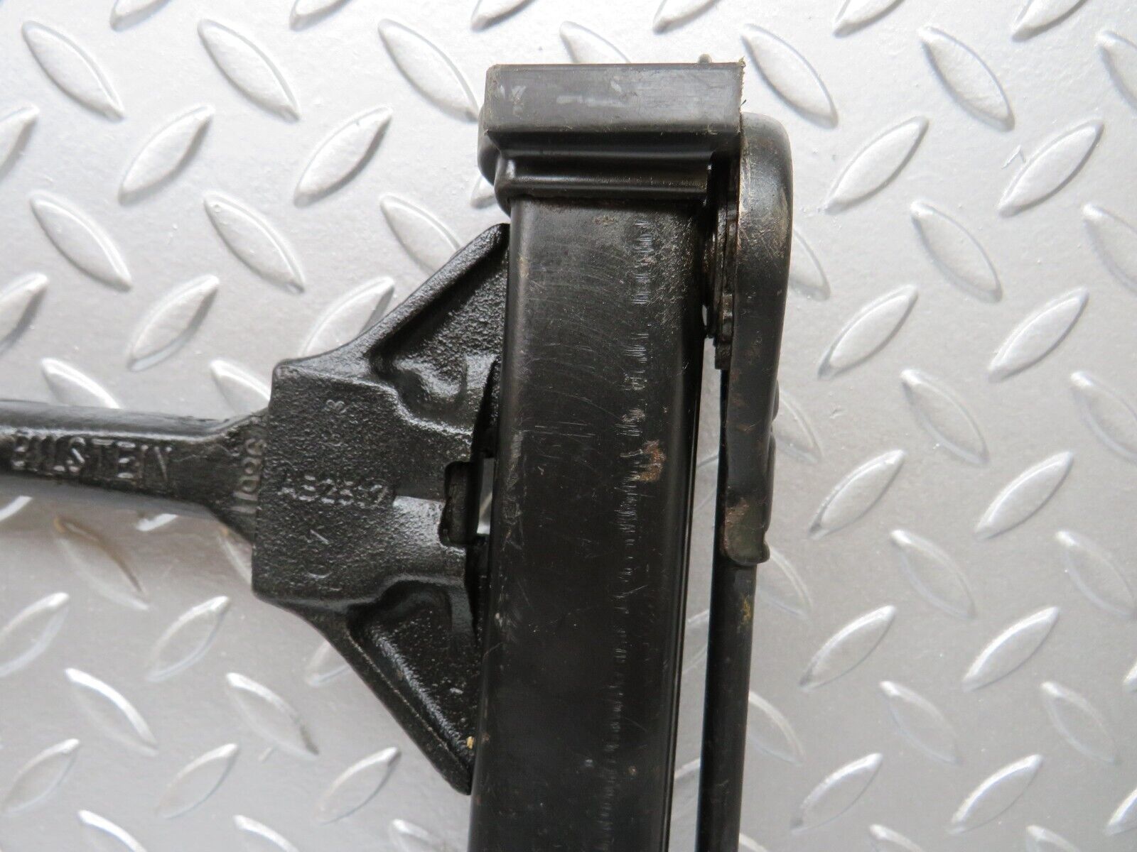 25578 Mercedes-Benz W123 200 Car Jack Bilstein 1235830215