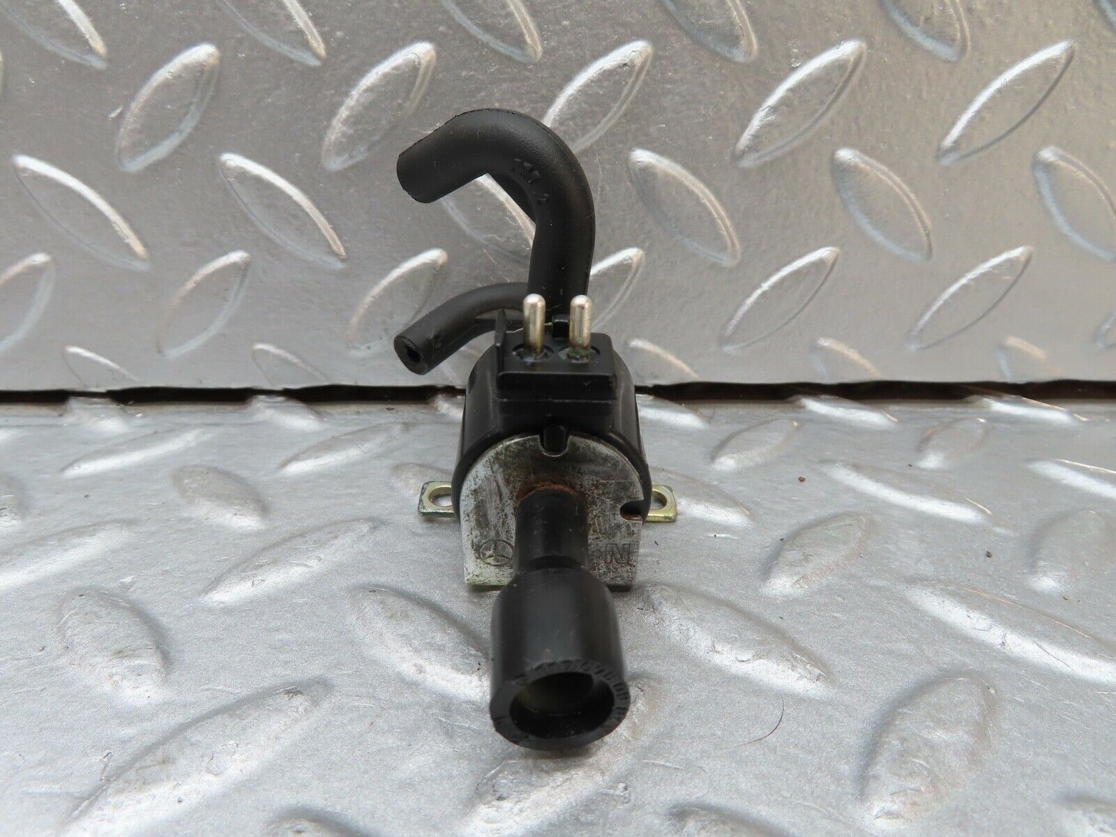 19921 Mercedes-Benz R129 300SL Coupe Vacuum Valve Solenoid 1170780981