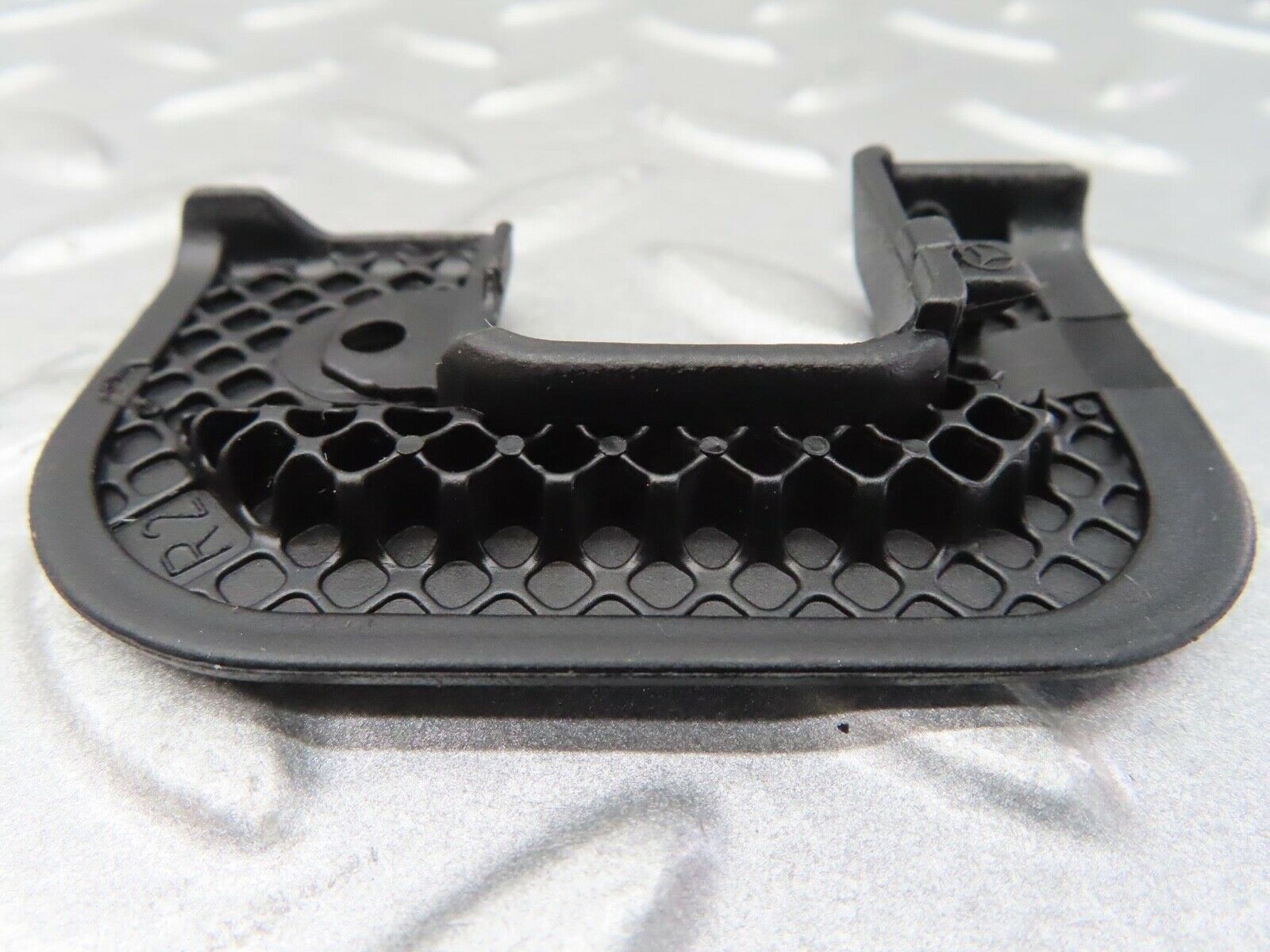 16460 Mercedes-Benz W124 260E Right Interior Door Latch Trim