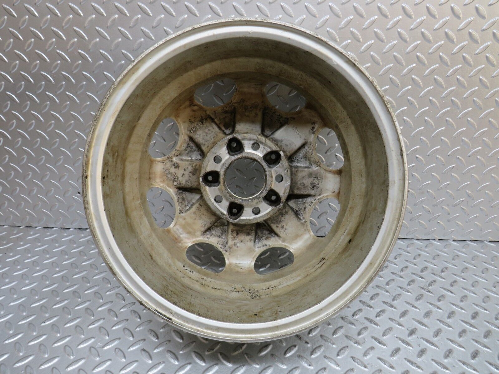 29196 C124 320CE Coupe Mercedes-Benz Alloy Wheel 6.5Jx15H2 ET44 1244011802