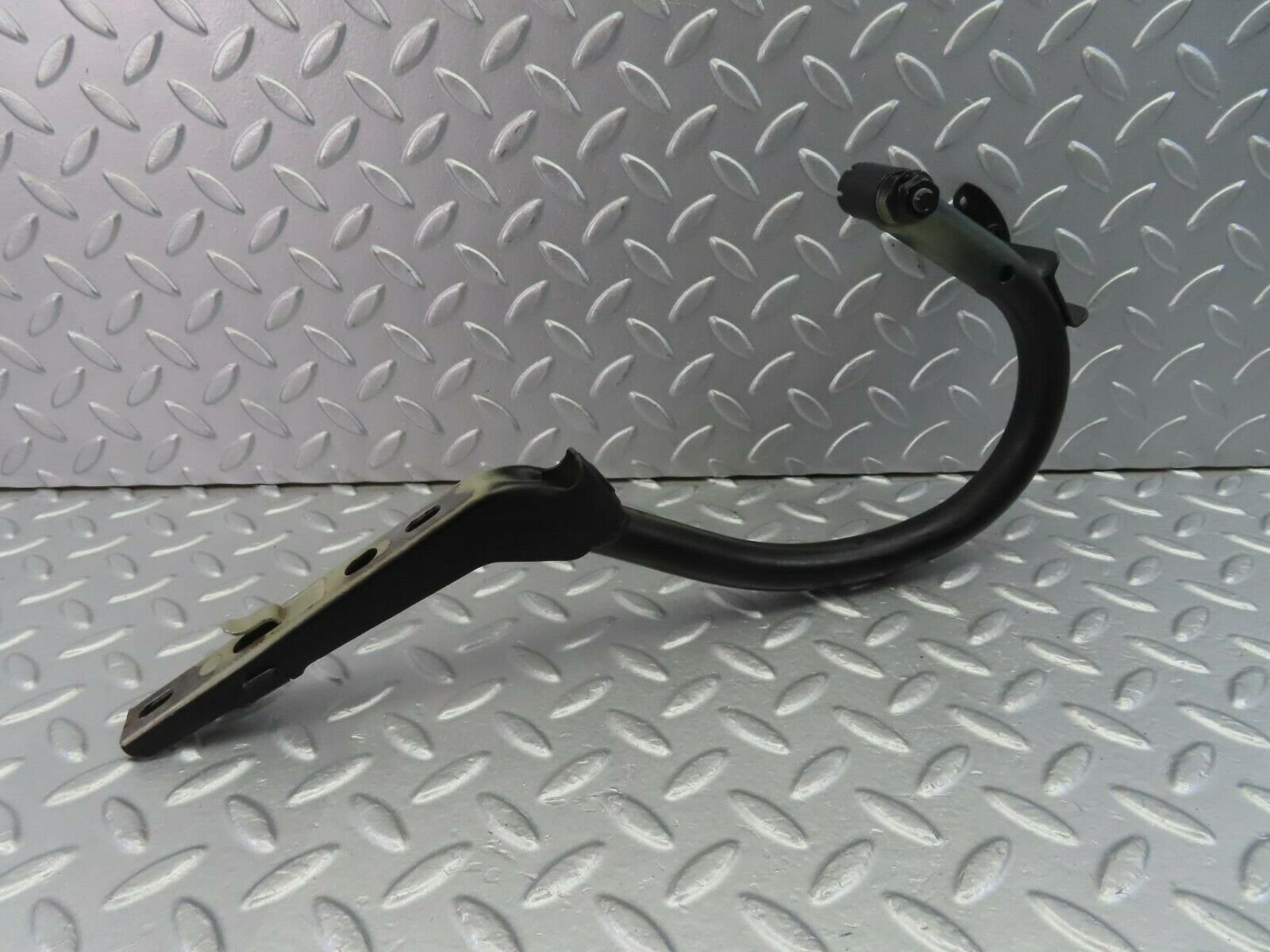 10479 Mercedes-Benz W201 190E Boot Lid Trunk Hinge Left Side