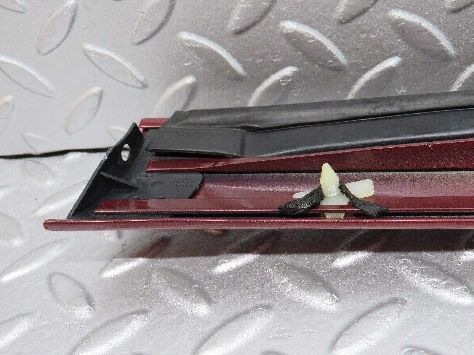 38313 Mercedes-Benz R129 280SL Coupe A Pillar Exterior Cover Left