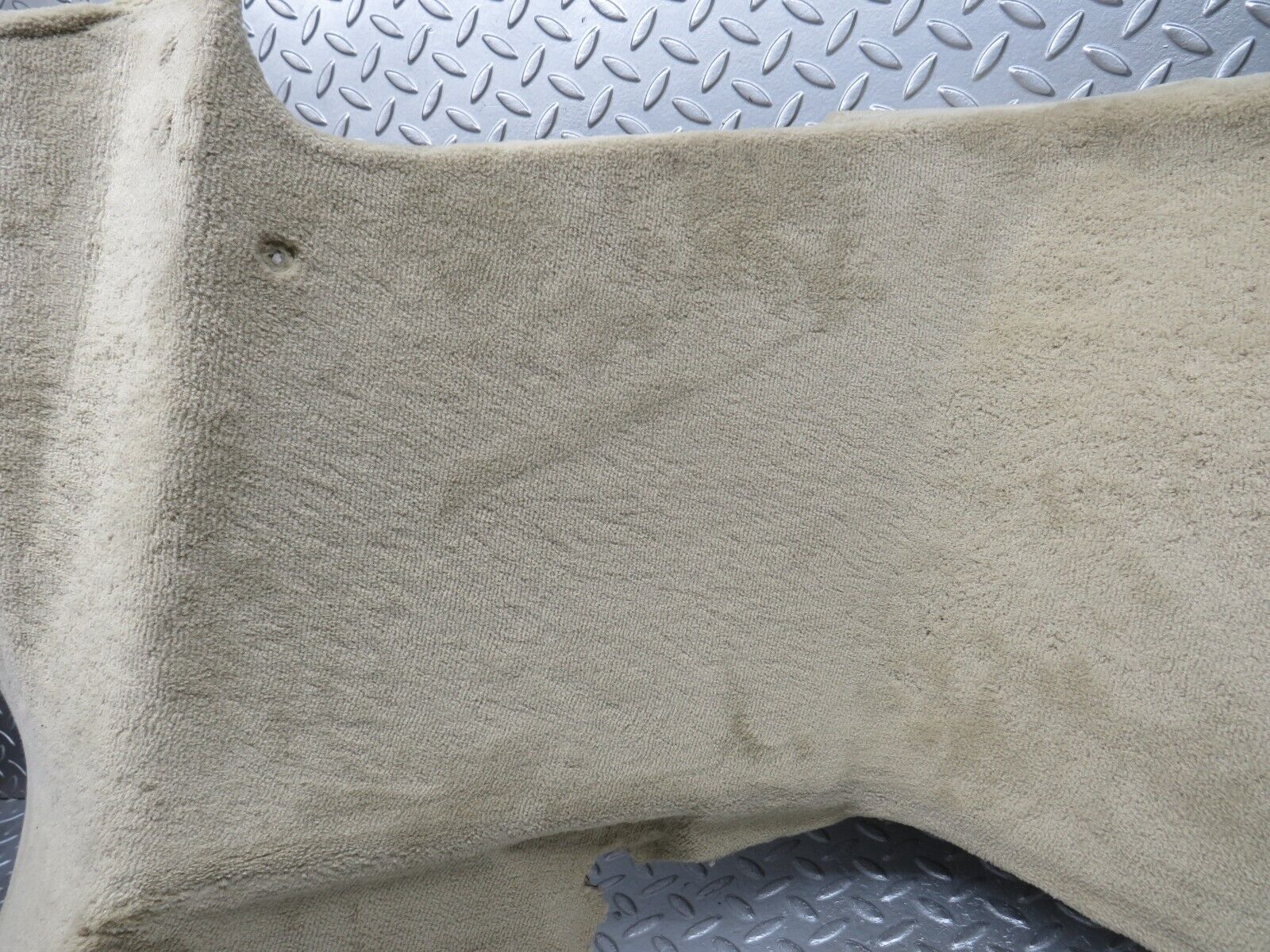 38233 Mercedes-Benz R129 280SL Coupe Rear Right Wall Carpet Beige