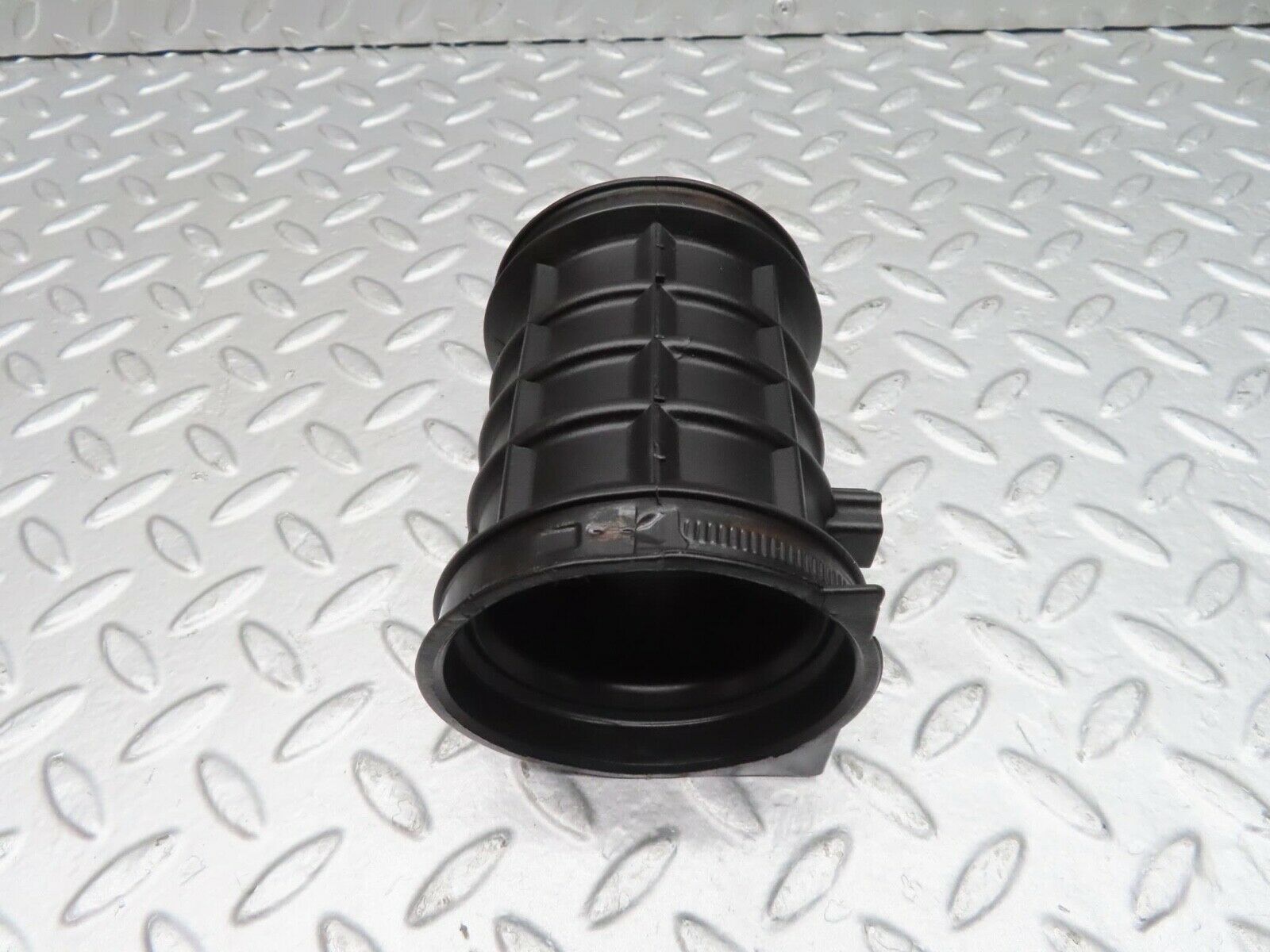 14958 Mercedes-Benz W140 S320 Air Intake Pipe 1041410990