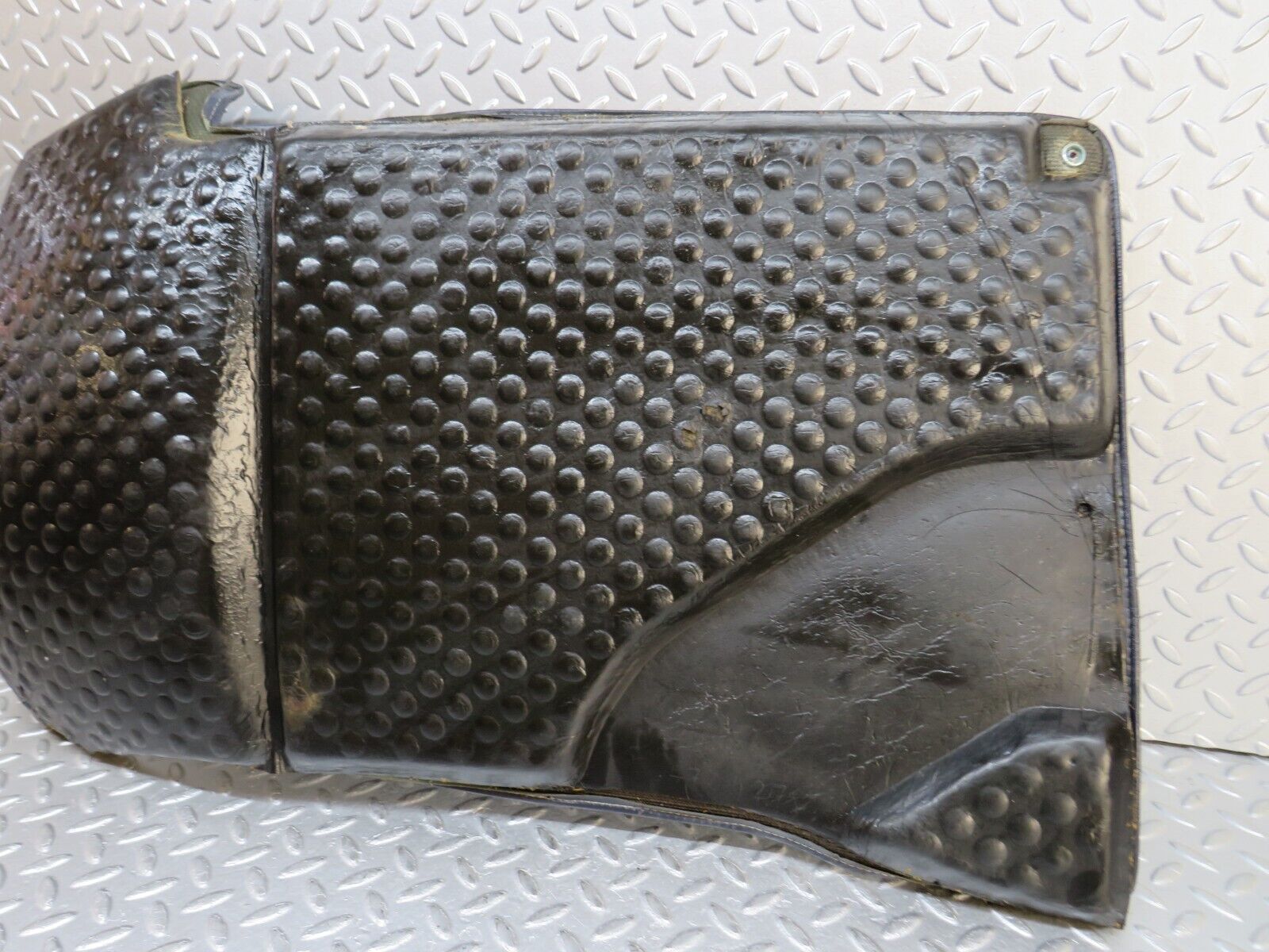 37598 Mercedes-Benz W109 300SEL Front Left Floor Carpet Mat