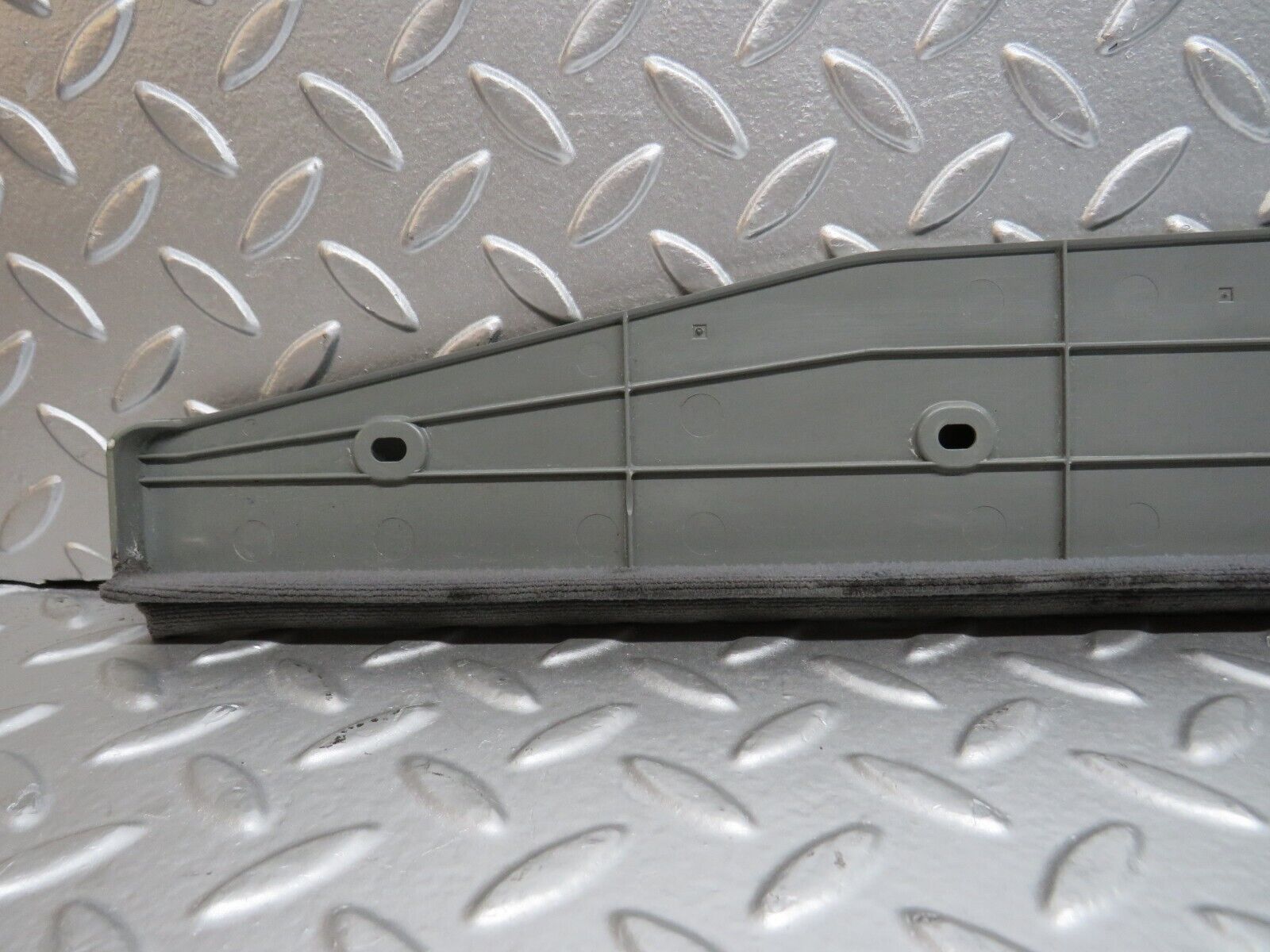 31283 Mercedes-Benz S124 220TE Wagon Tailgate Cover Panel Grey 1247470635