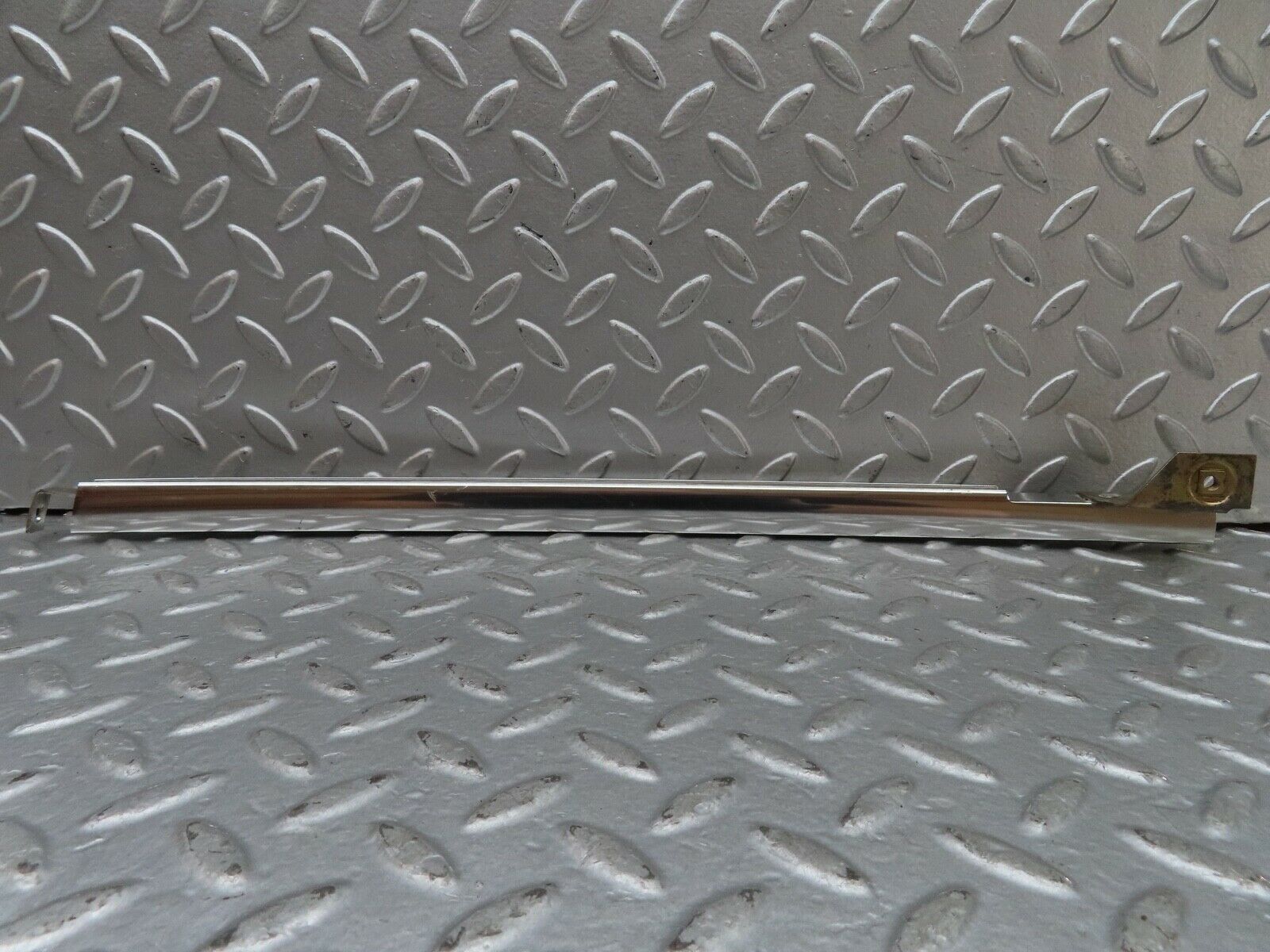 18800 Mercedes-Benz W116 Rear Right Door Chrome Window Channel 1167300419