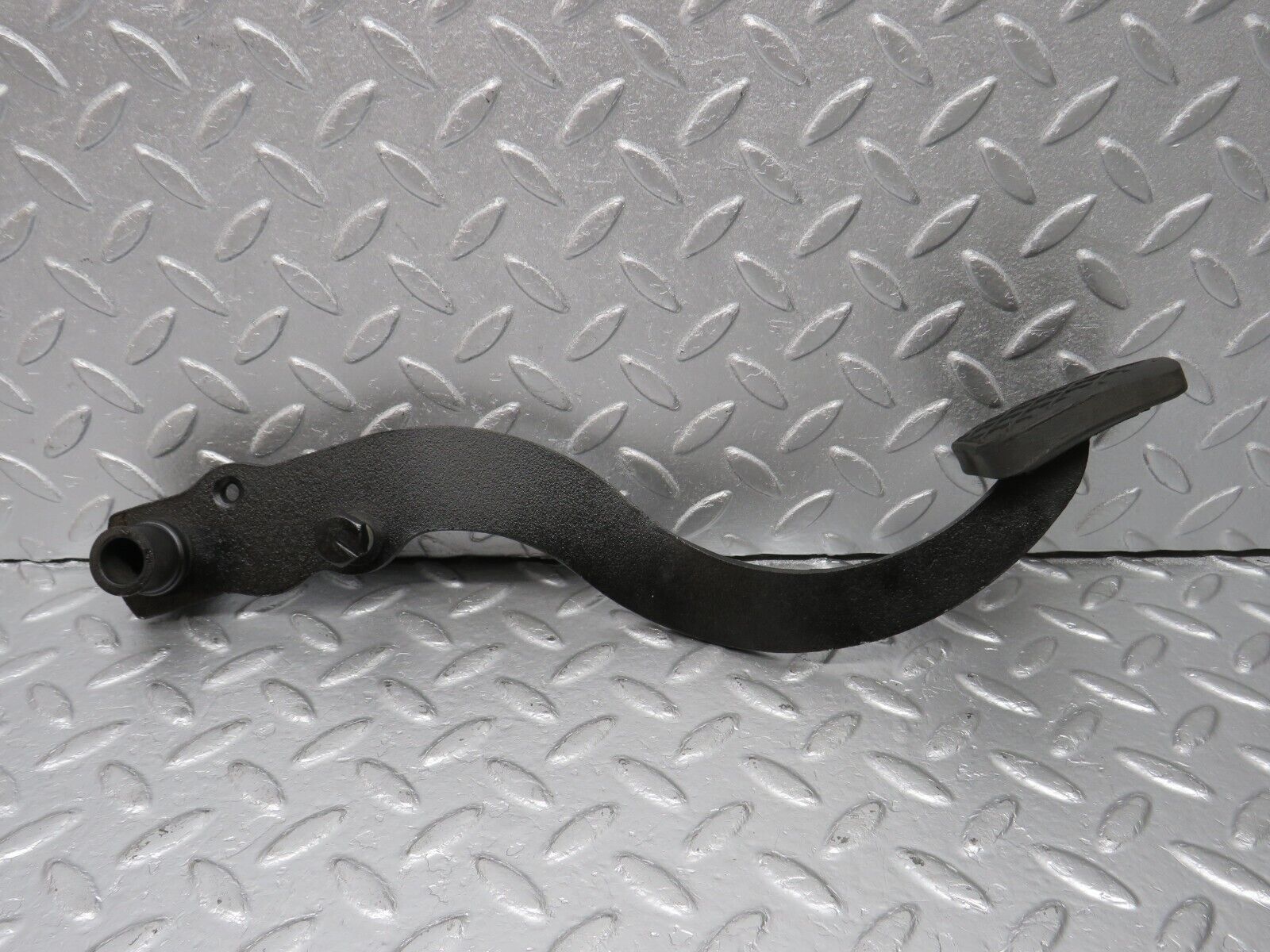 40380 Mercedes-Benz W110 230 Brake Pedal With Rubber 1102910182