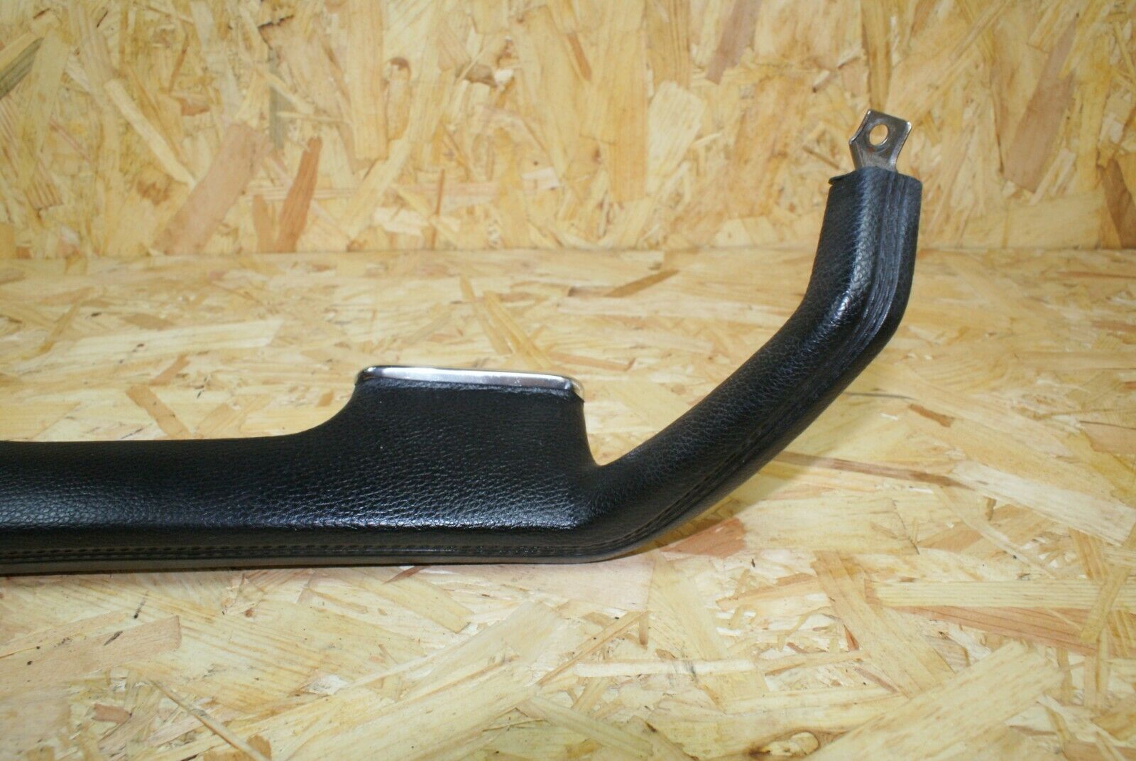 2201 Mercedes-Benz W123 280E Left Side Inner Door Handle Black