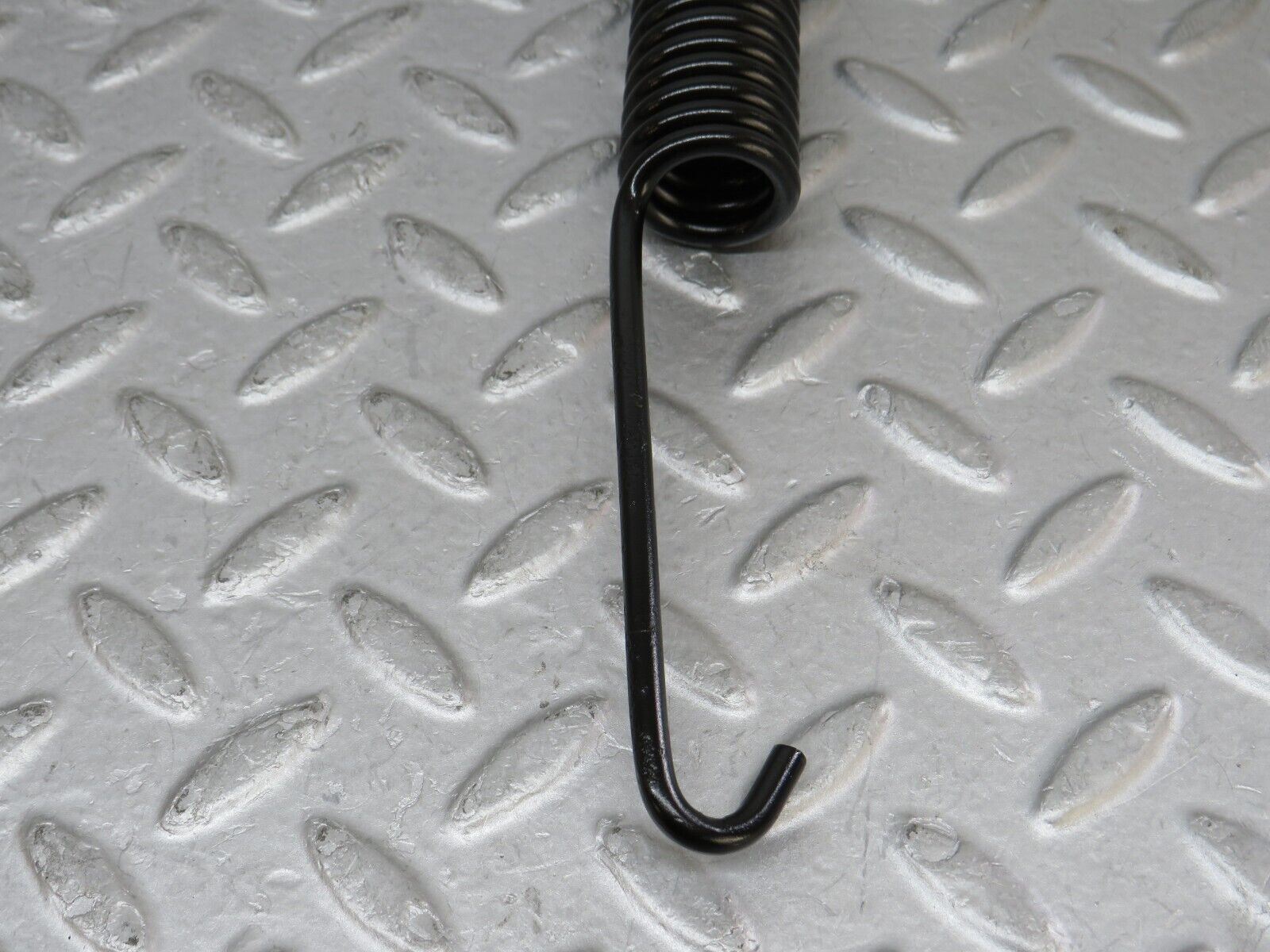 35785 Mercedes-Benz W108 Bonnet Hinge Spring