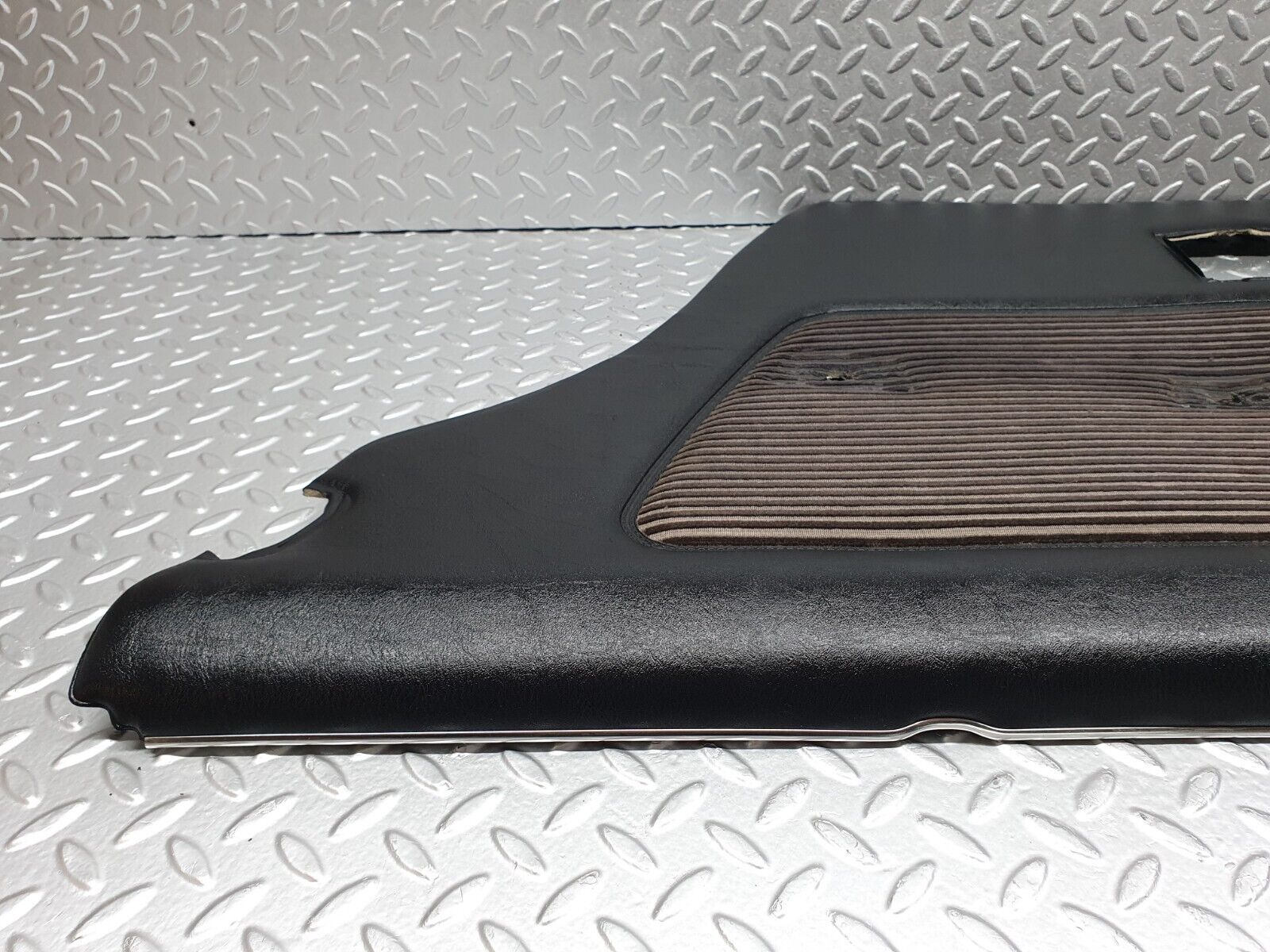 40813 Mercedes-Benz W123 300D Rear Right Door Card Black