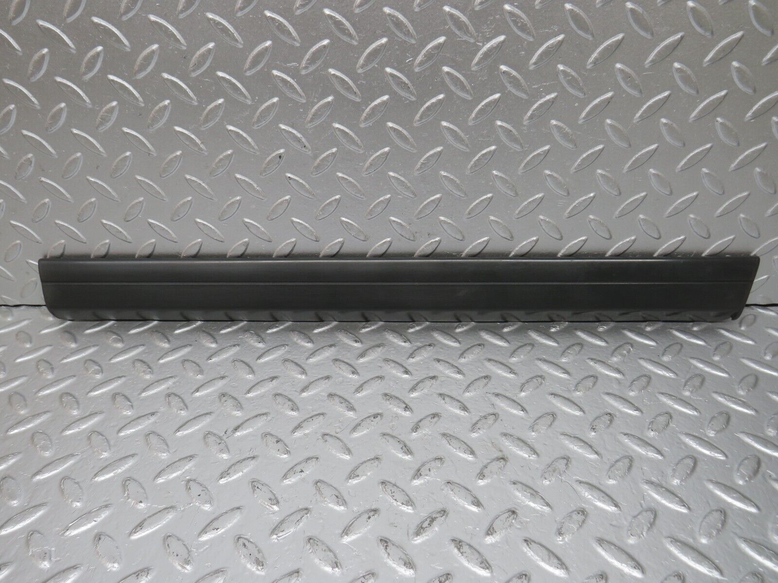 33850 Mercedes-Benz W201 190E 2.0L Rear Left Door Lower Moulding Trim