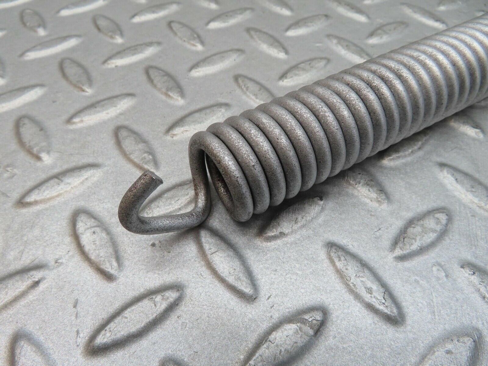 12347 Mercedes-Benz W108 Bonnet Hinge Spring