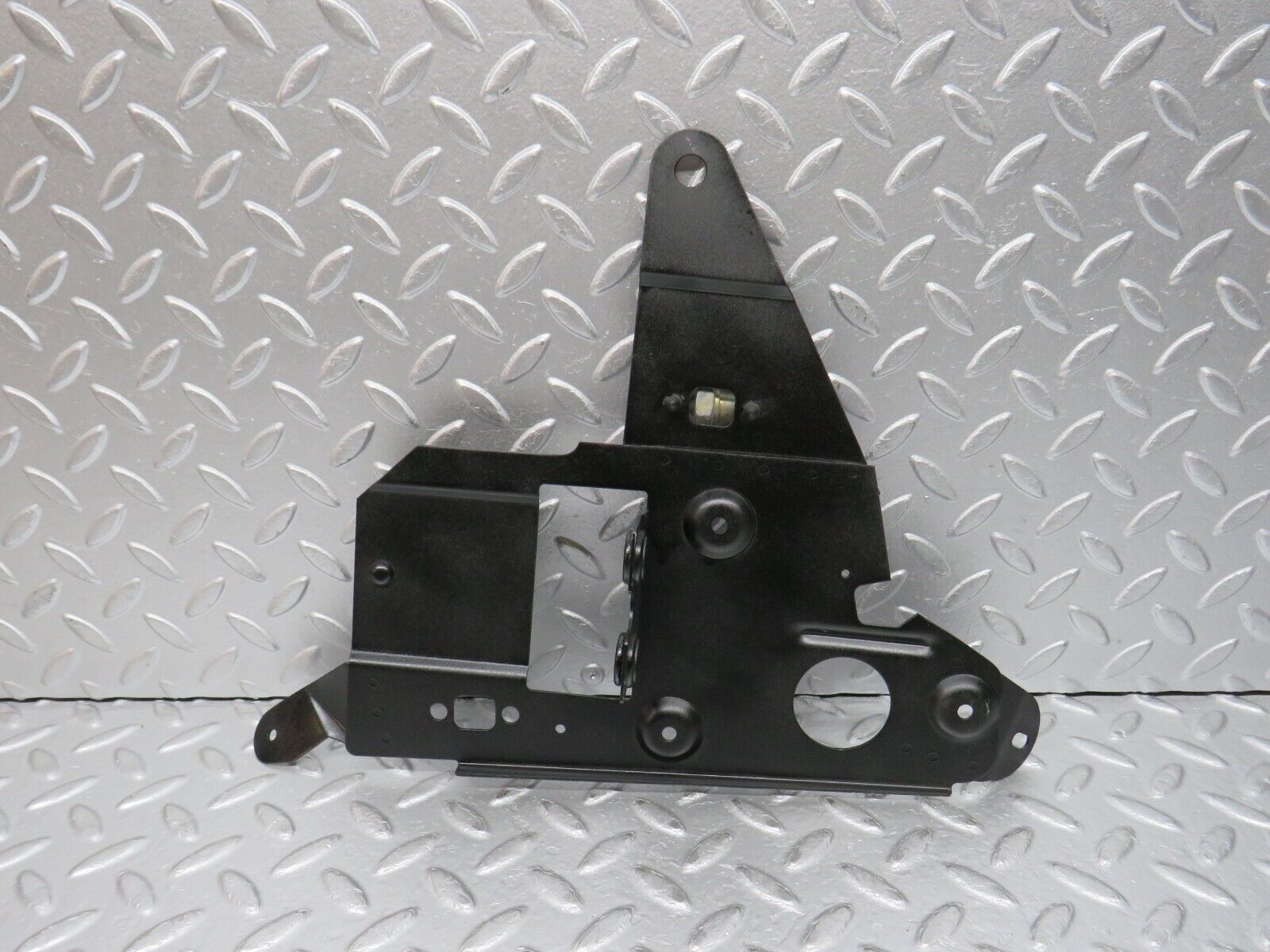 0744 Mercedes-Benz C107 350SLC Coupe Sunroof Motor Bracket