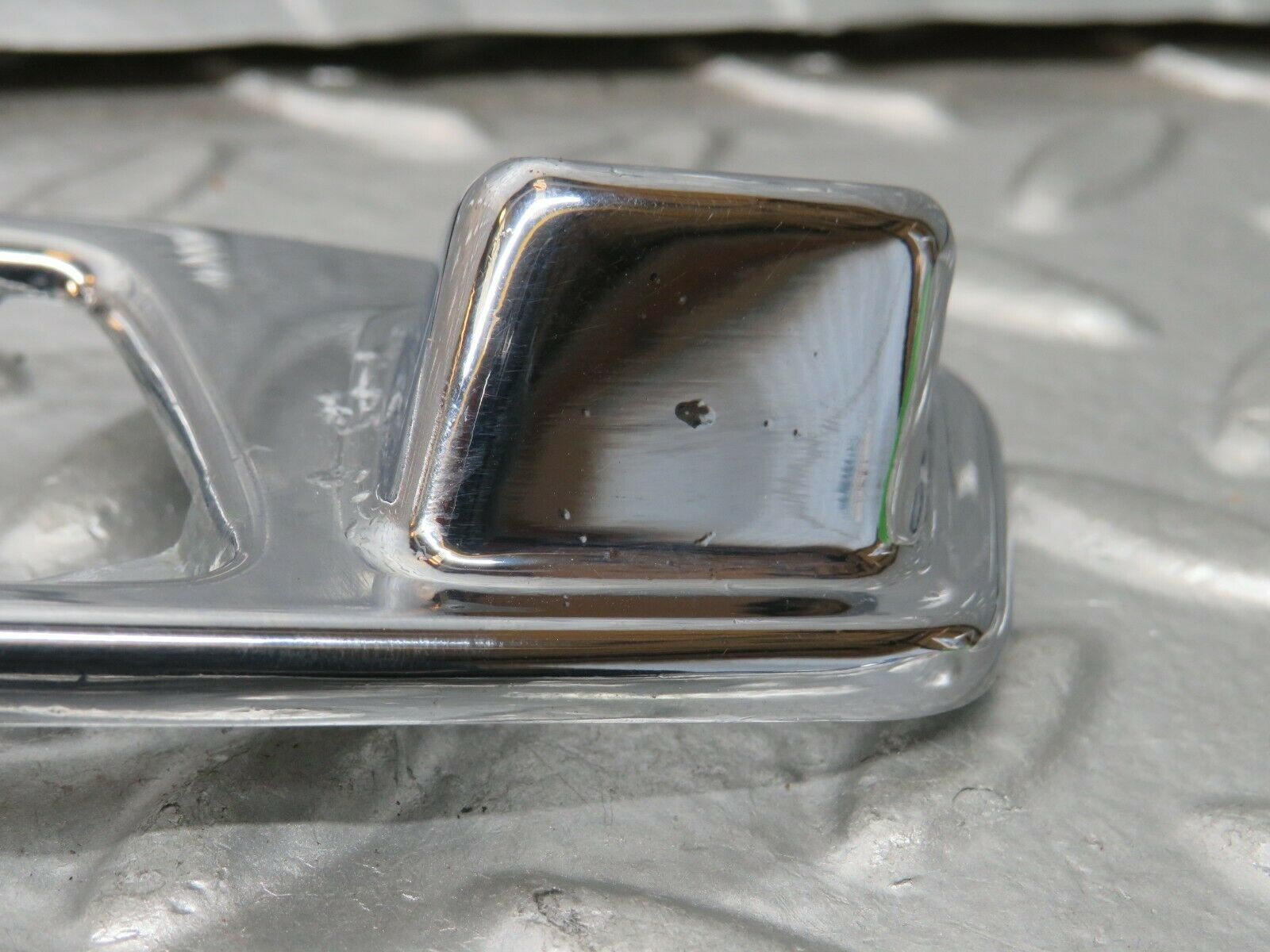 23262 Mercedes-Benz W116 350SE Left Door Handle Surround 1087660111