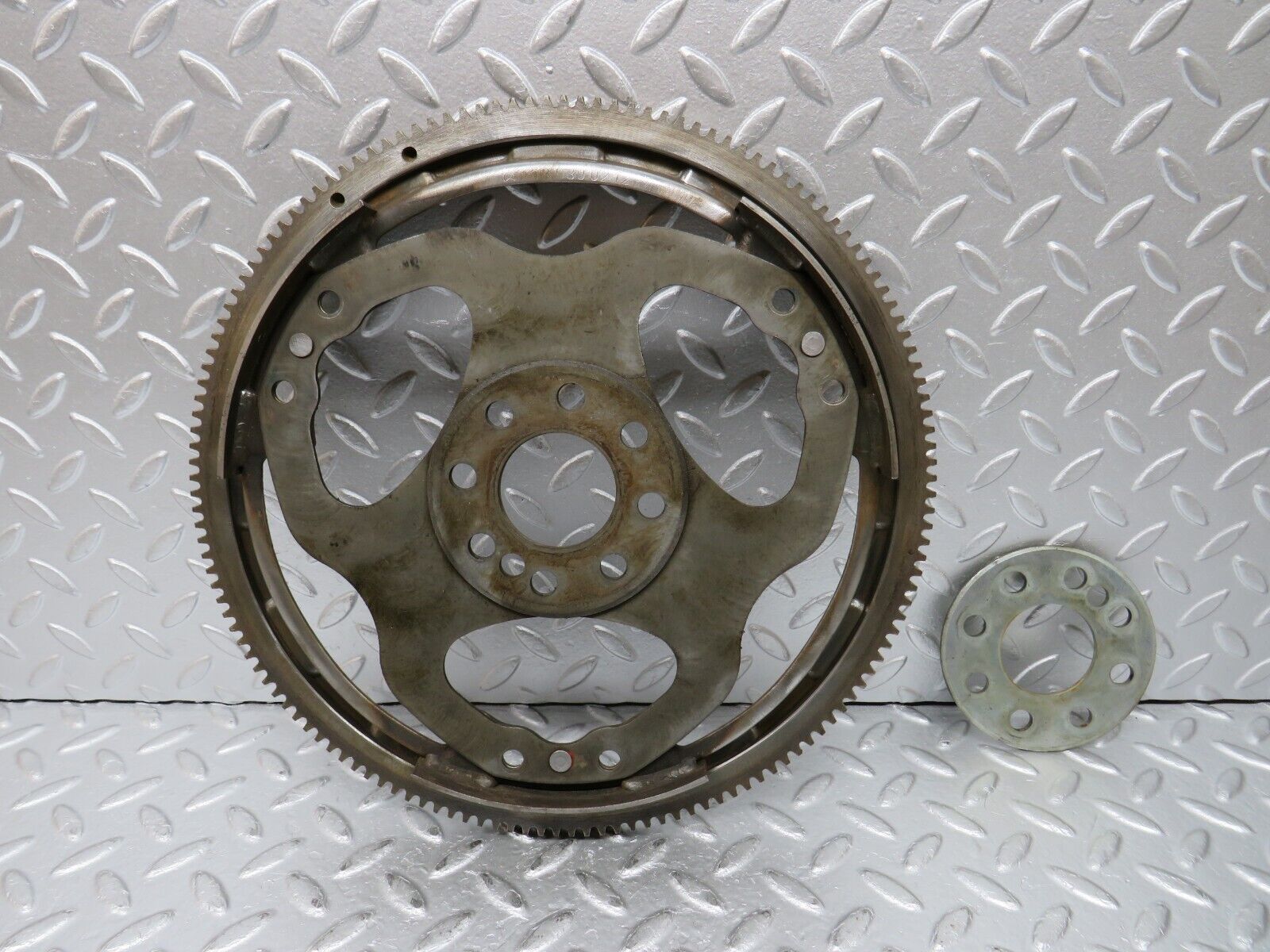 32619 Mercedes-Benz S124 300TE Flywheel Starter Ring 1030300212 1020320606