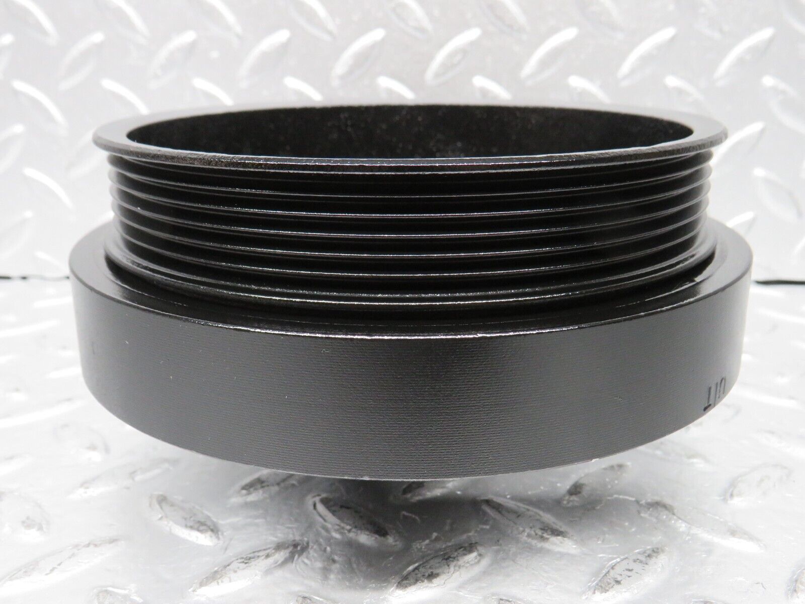 31526 Mercedes-Benz S124 220TE Wagon Crankshaft Vibration Damper 1110300303