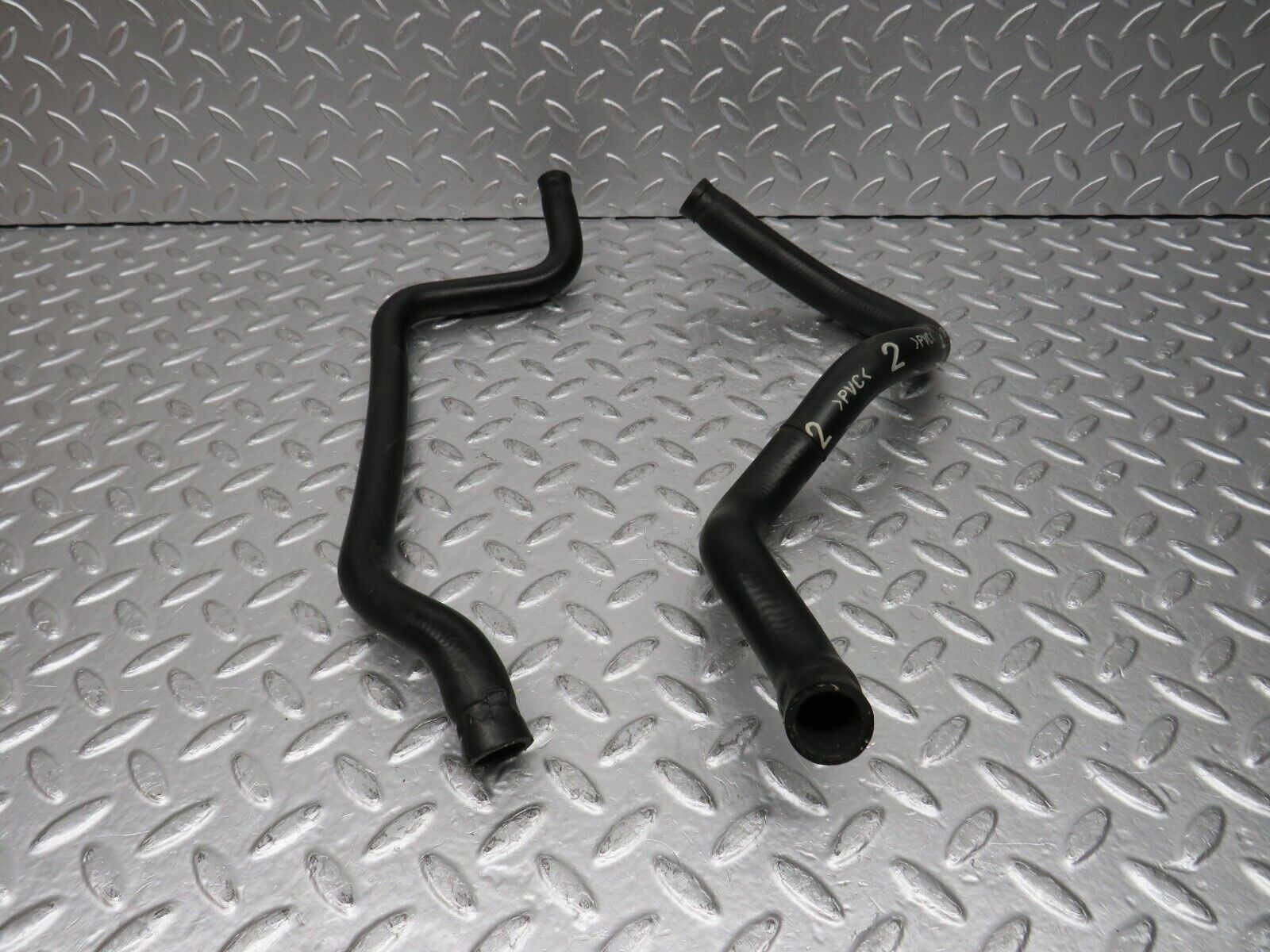 31493 Mercedes-Benz S124 220TE Wagon Radiator Hose Pipe 1248306296