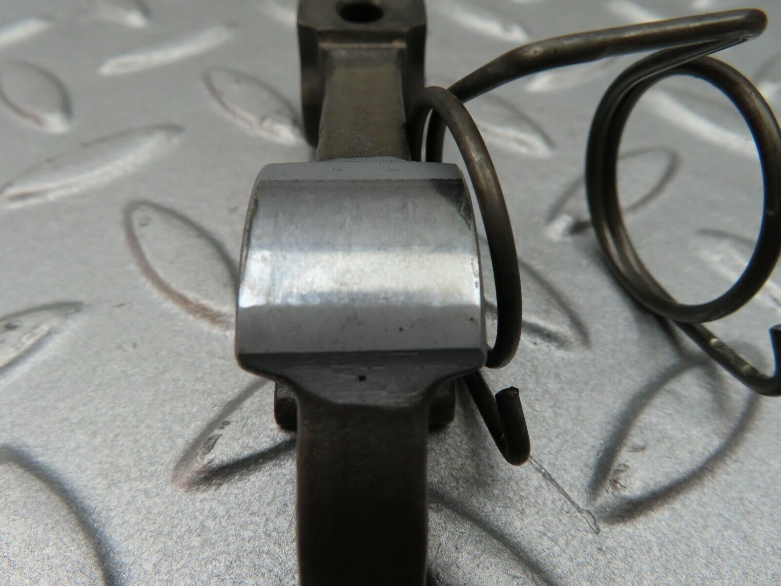 3530 Mercedes-Benz W108 280SE Valve Rocker Arm With Retaining Spring