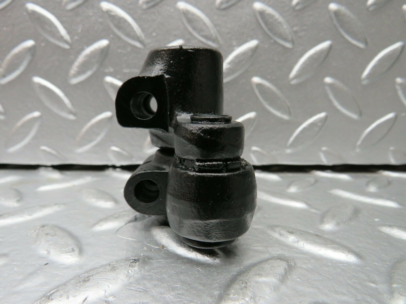 22914 Mercedes-Benz C107 450SLC Coupe Steering Column Lower Shaft Connector