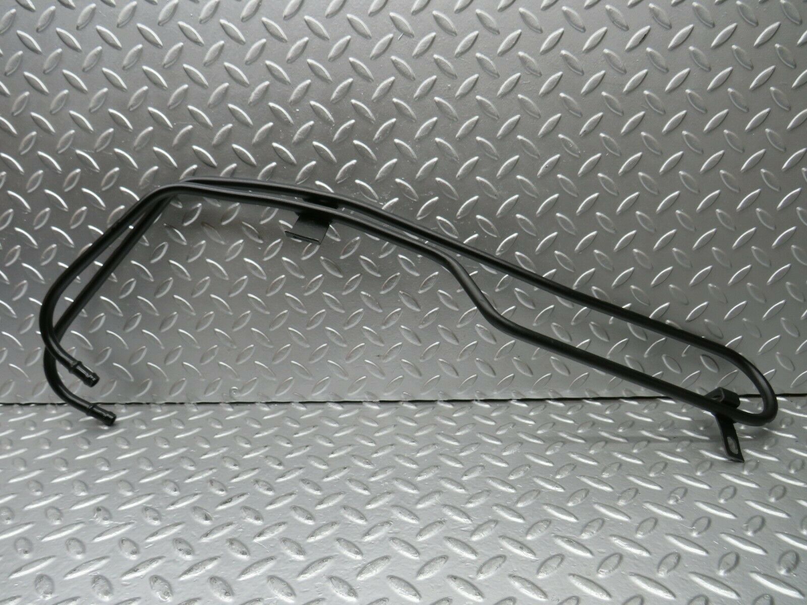 22862 Mercedes-Benz C107 450SLC Coupe Power Steering Oil Cooling Pipe