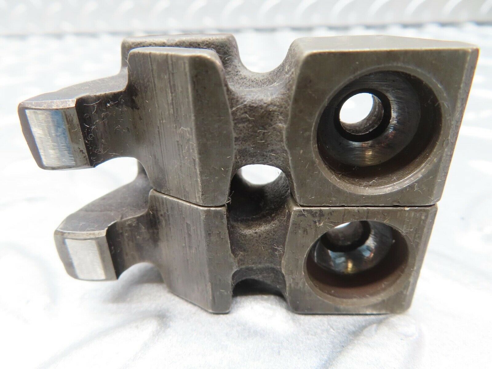 16747 Mercedes-Benz C107 380SLC Valve Rocker Arm