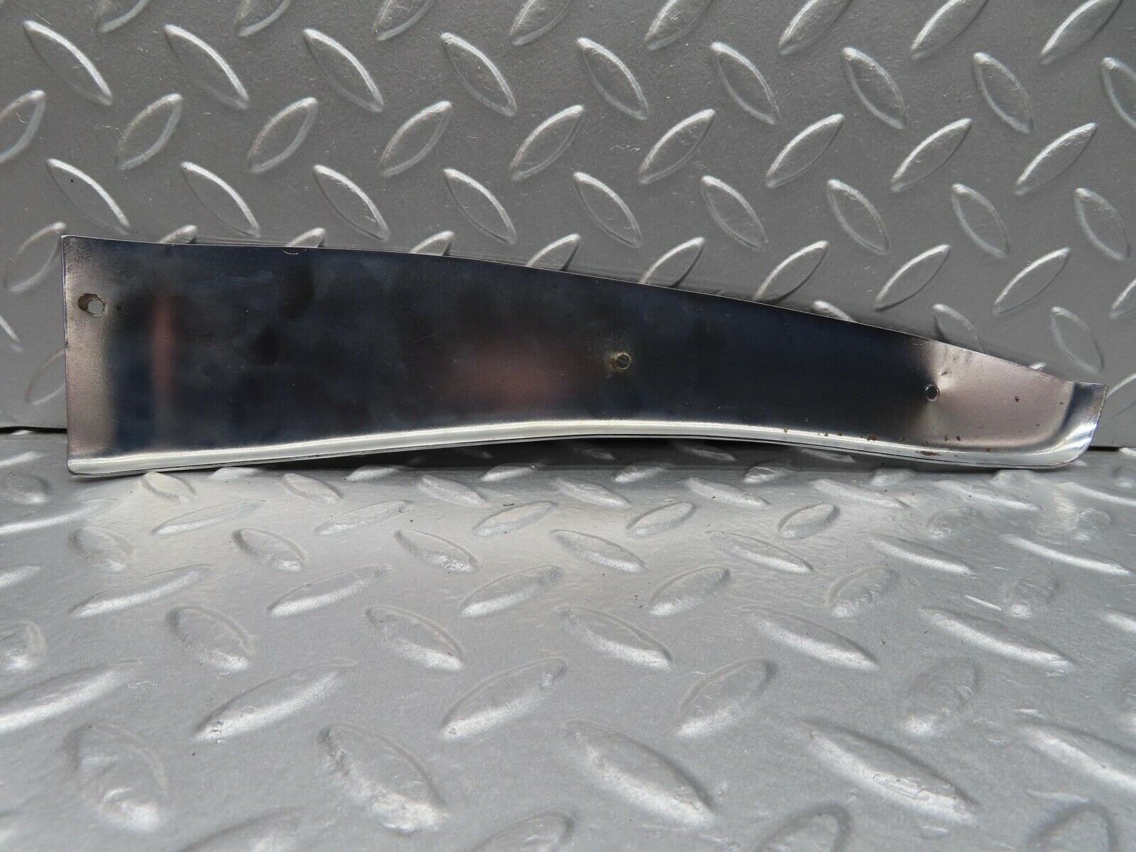 13982 Mercedes-Benz C107 280SLC Left Door Chrome Cover