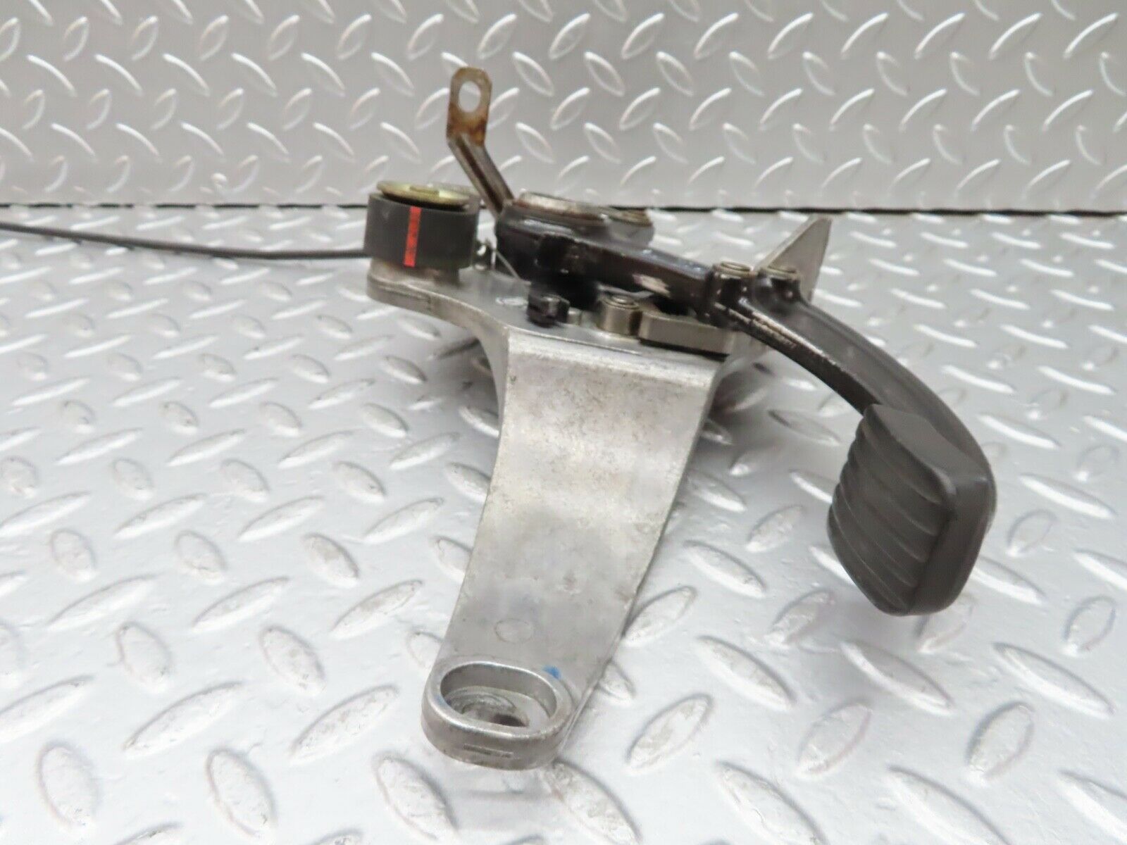 19955 Mercedes-Benz R129 300SL Coupe Parking Brake Pedal 1294270101