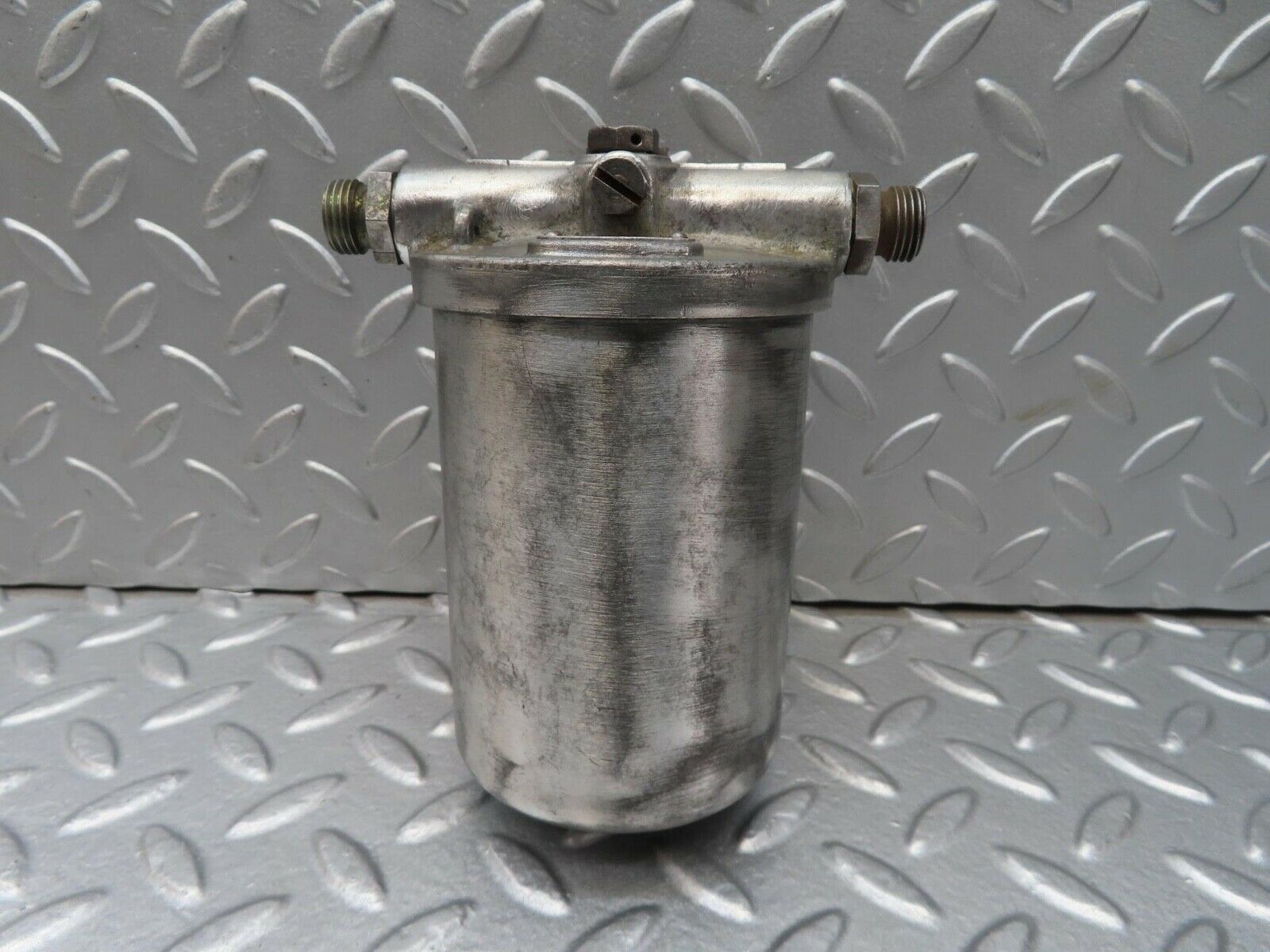 12811 Mercedes-Benz W111 220SE Fuel Filter Housing Bosch FJ/DZ/5/3