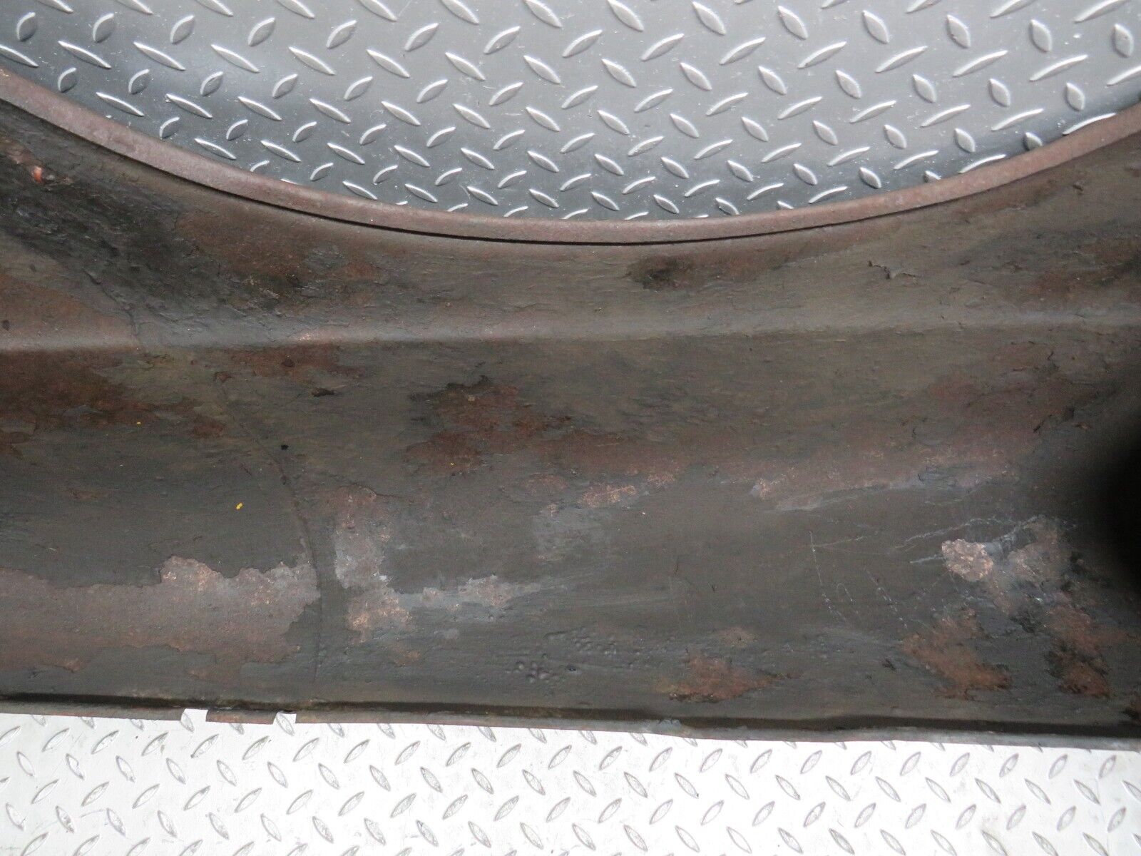 40526 Mercedes-Benz W110 230 Front Right Wing Fender Panel