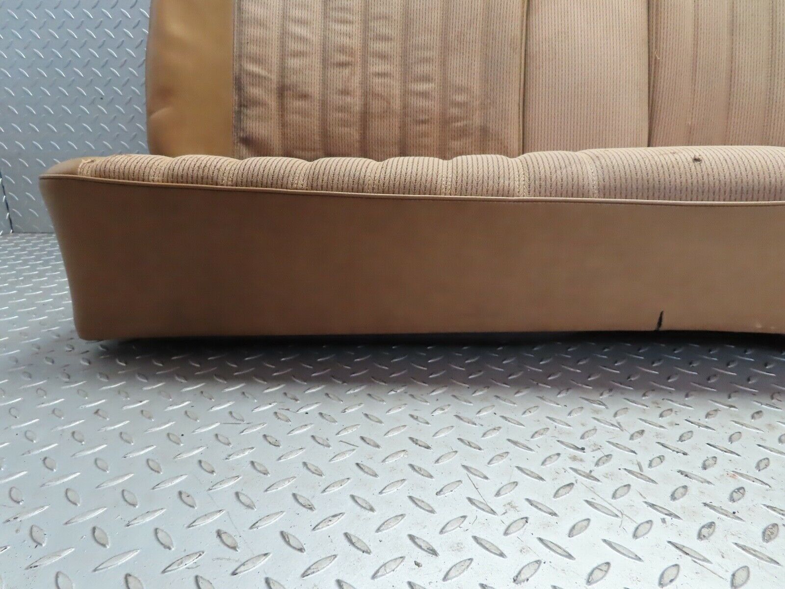 20220 Mercedes-Benz W114 280CE Coupe Rear Seat Beige 1159240616