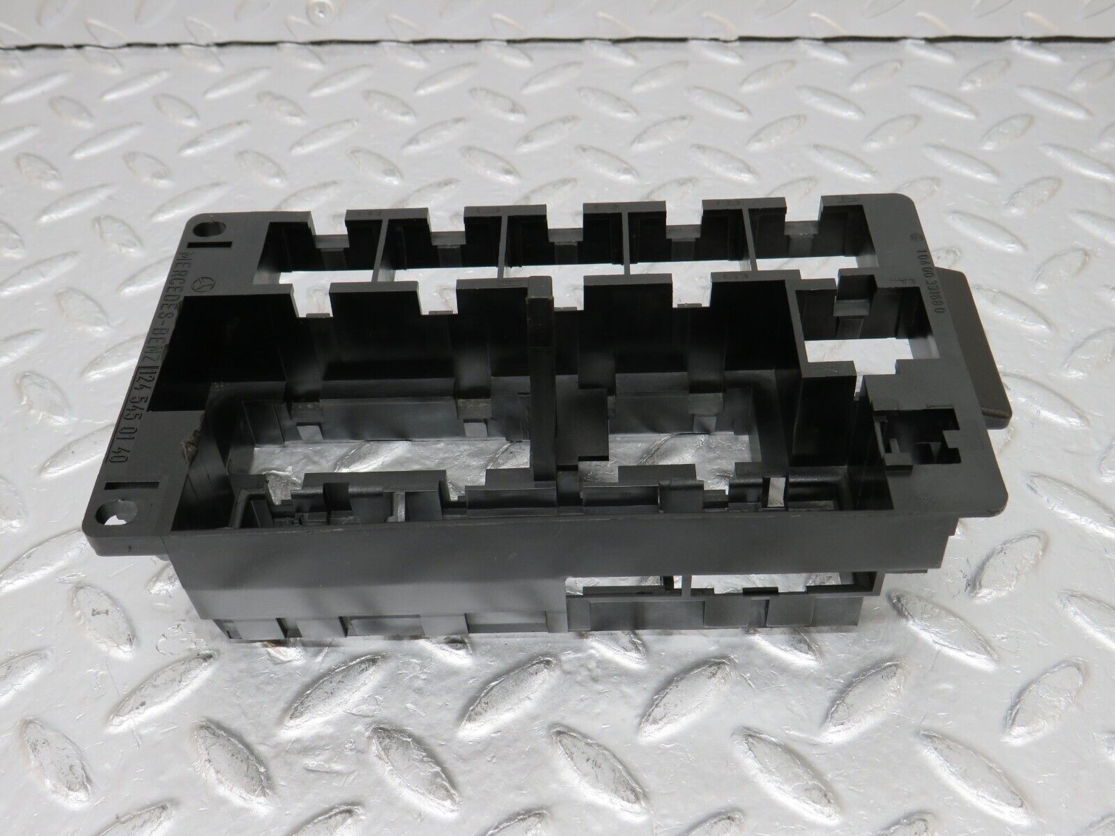32486 Mercedes-Benz S124 300TE Wagon Fuse Relay Holder Bracket 1245450140